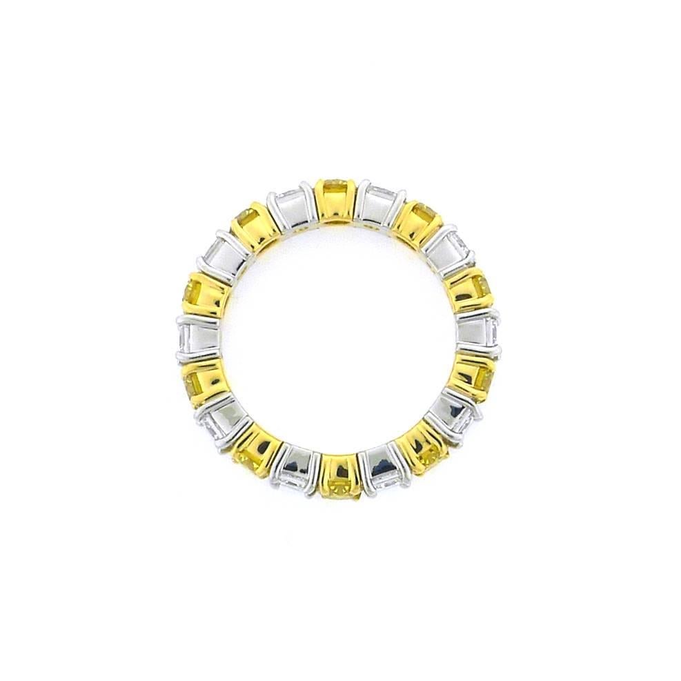 3.04 Carat Yellow and White Diamond Eternity Band In New Condition In Yardley, PA