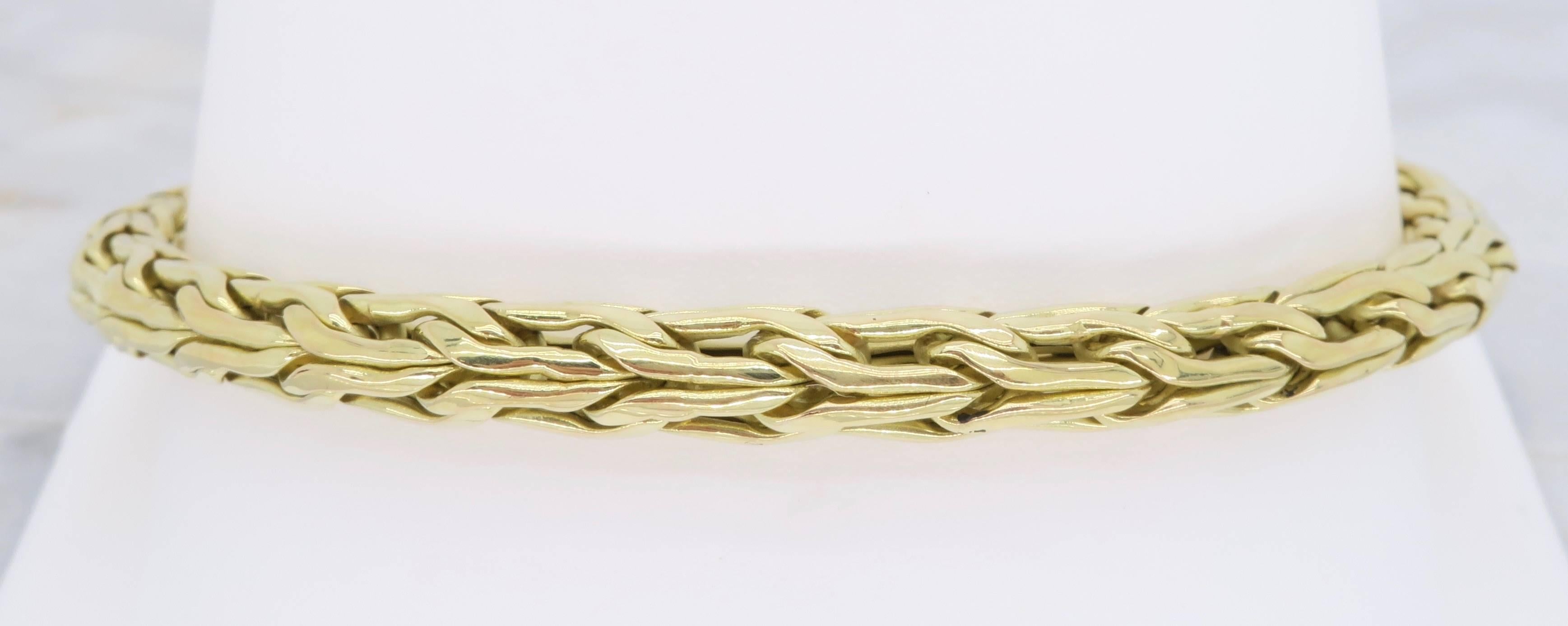 18 Karat Yellow Gold Roberto Coin Woven Link Bracelet In Excellent Condition In Webster, NY