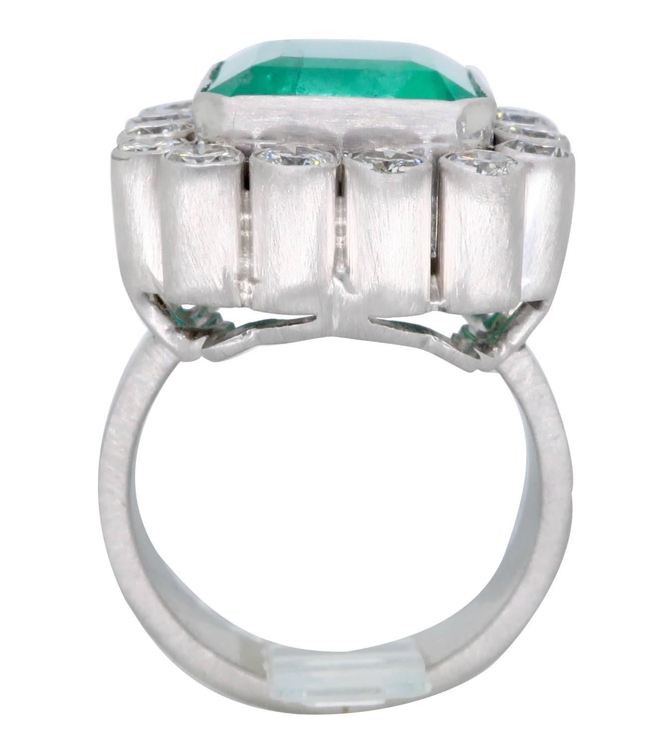 GIA Certified Columbian Emerald and Diamond White Gold Cocktail Ring  3