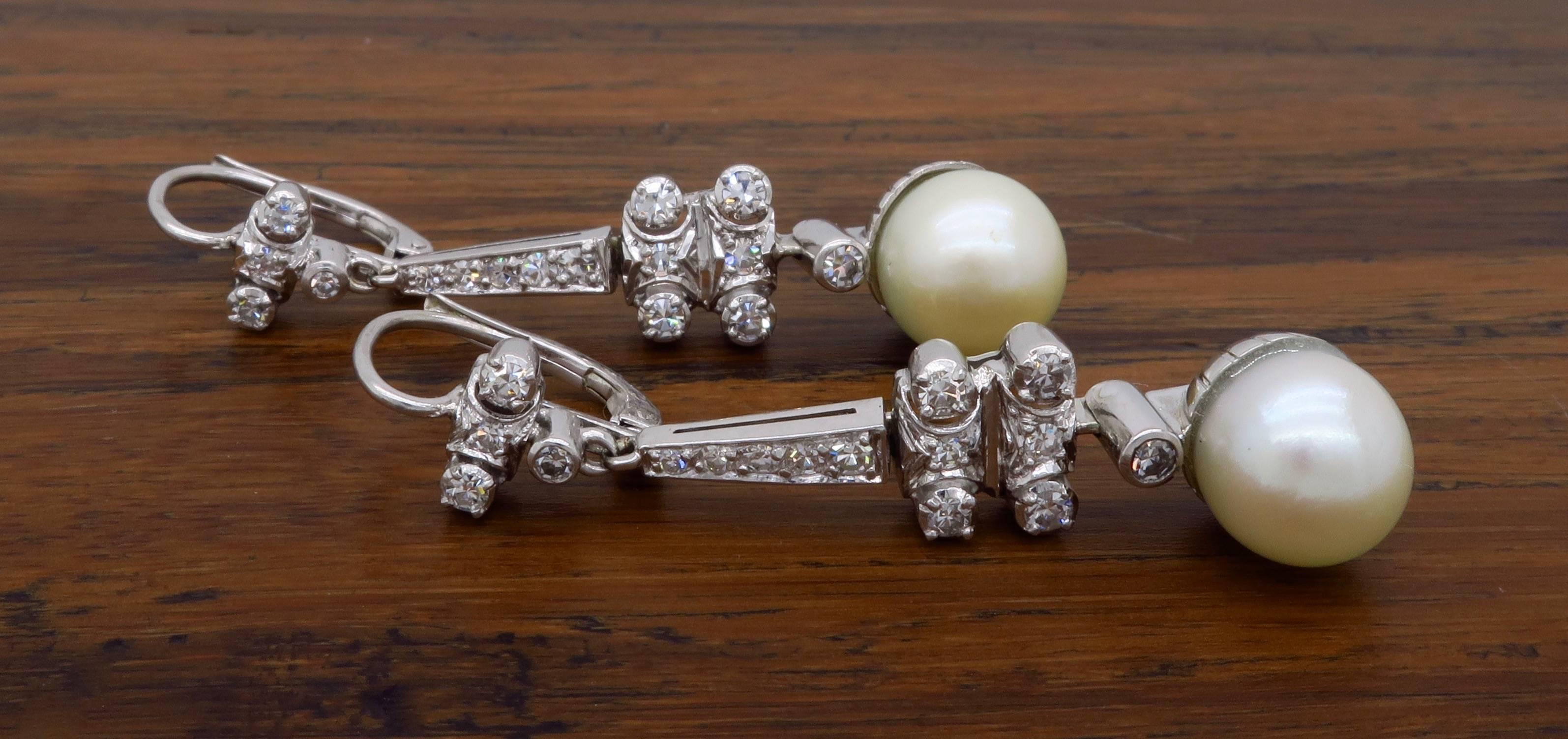 18 Karat White Gold Diamond and Pearl Drop Earrings 4