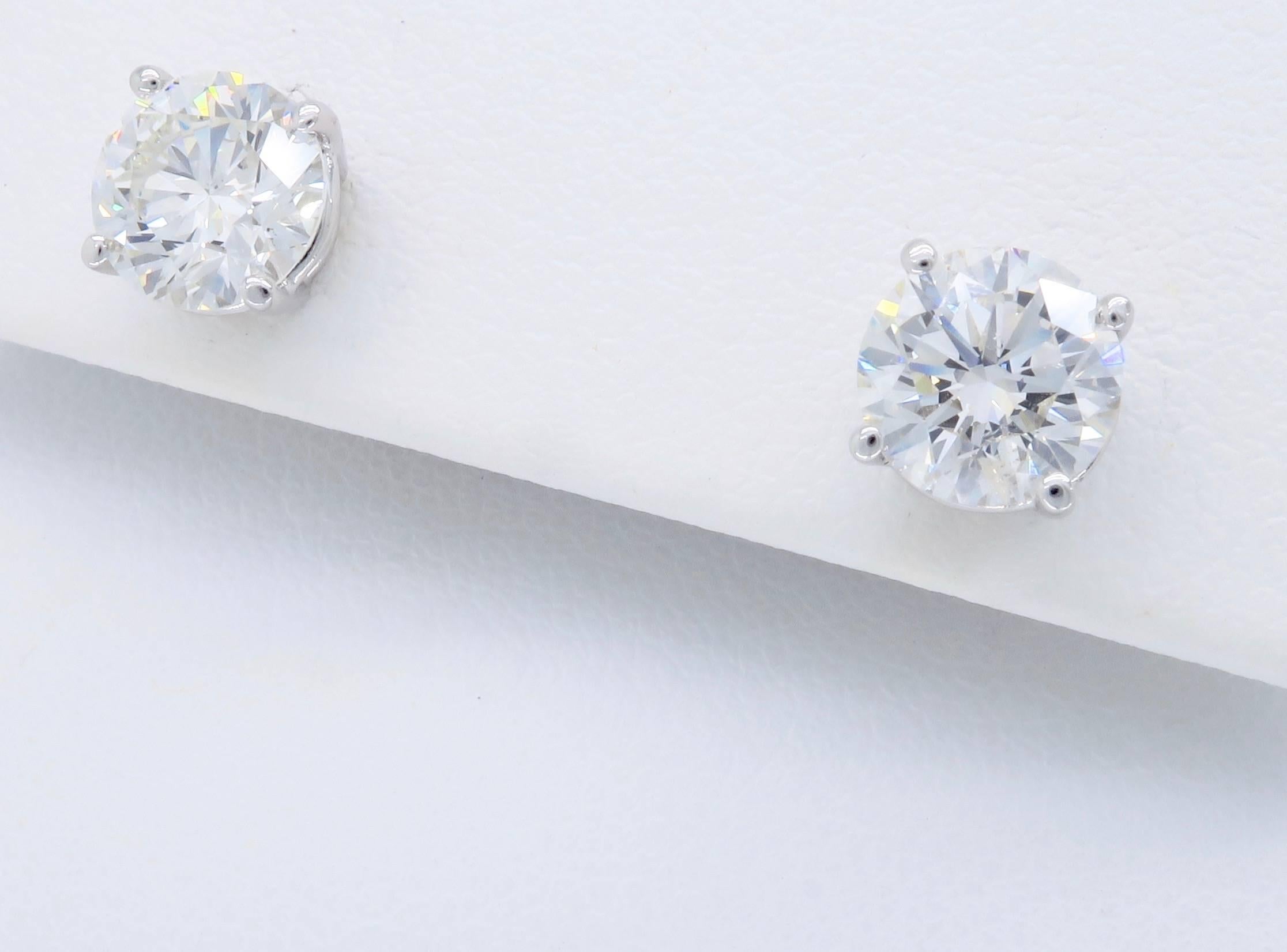 2.04 Carat Round Brilliant Cut Diamond Stud Earrings 1