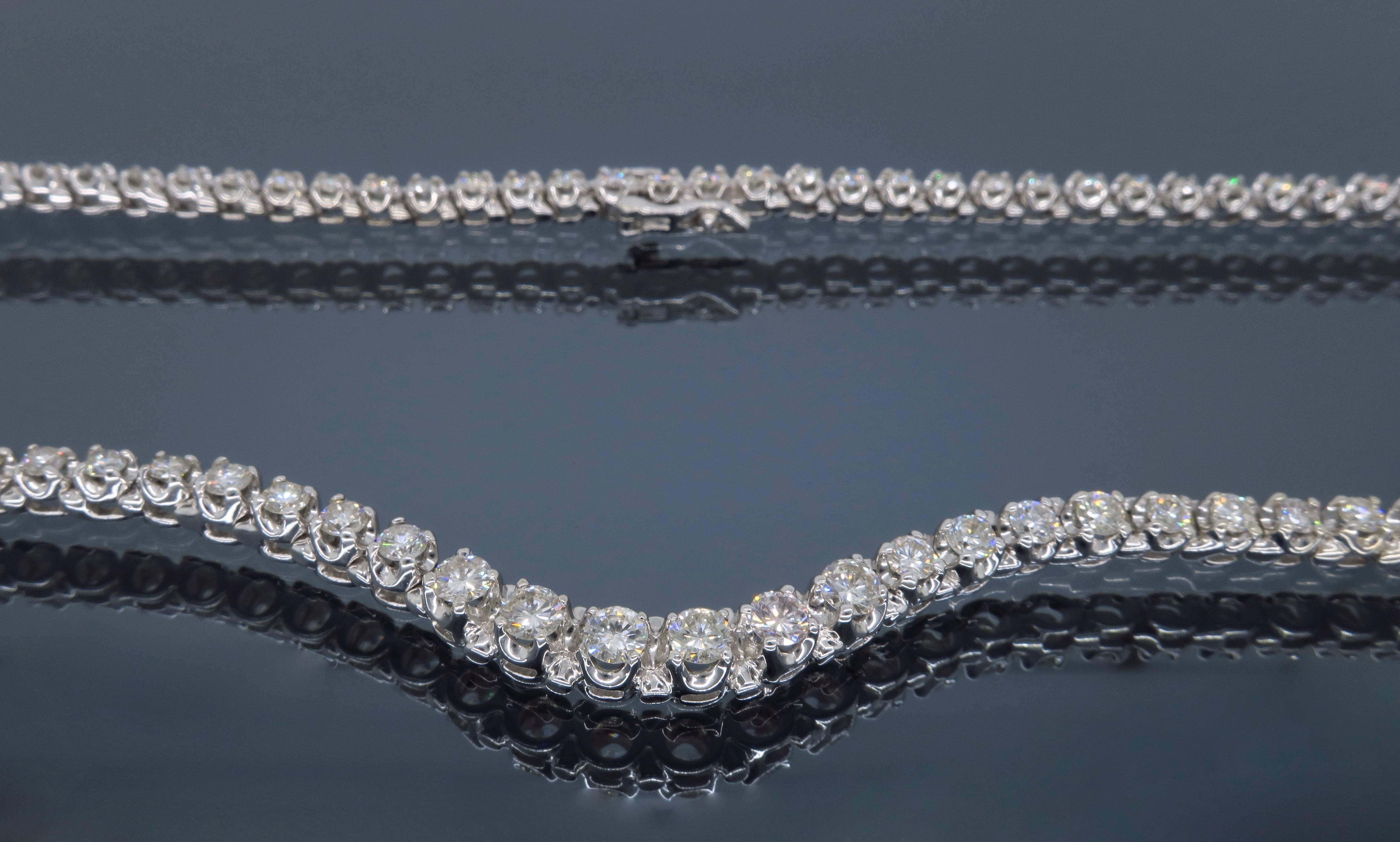 Women's 5.75 Carat Diamond Tennis Necklace