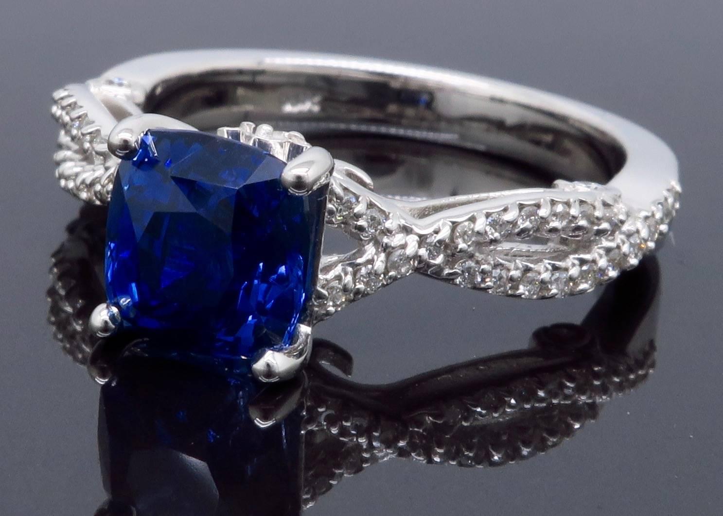 Women's or Men's GIA Certified Natural Blue Sapphire and Diamond Engagement Ring