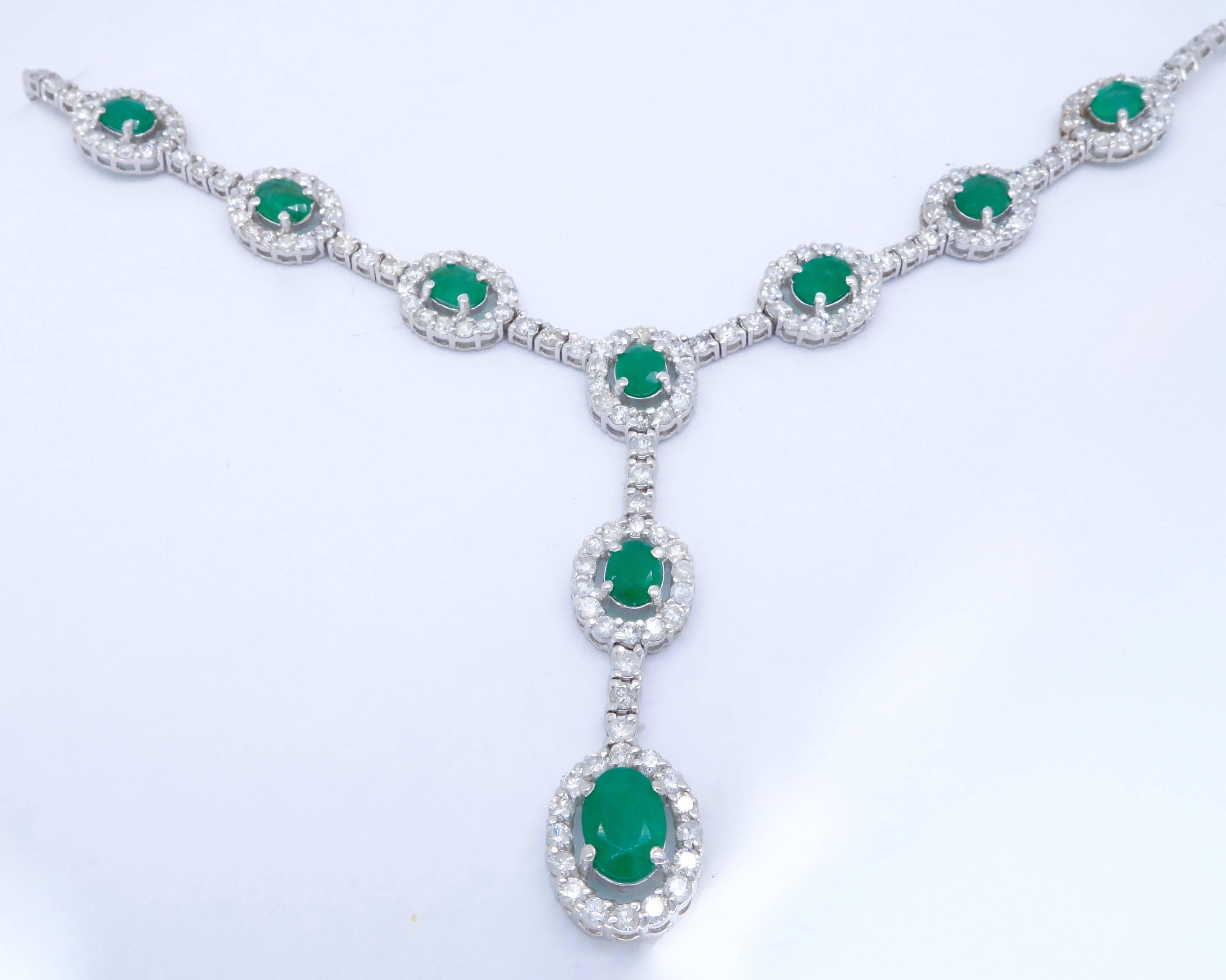 Elegant Diamond and Emerald Drop Necklace 2