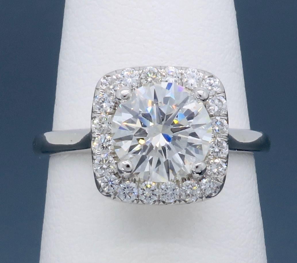 Women's GIA Certified 1.07 Carat Diamond White Gold Halo Setting Engagement Ring 
