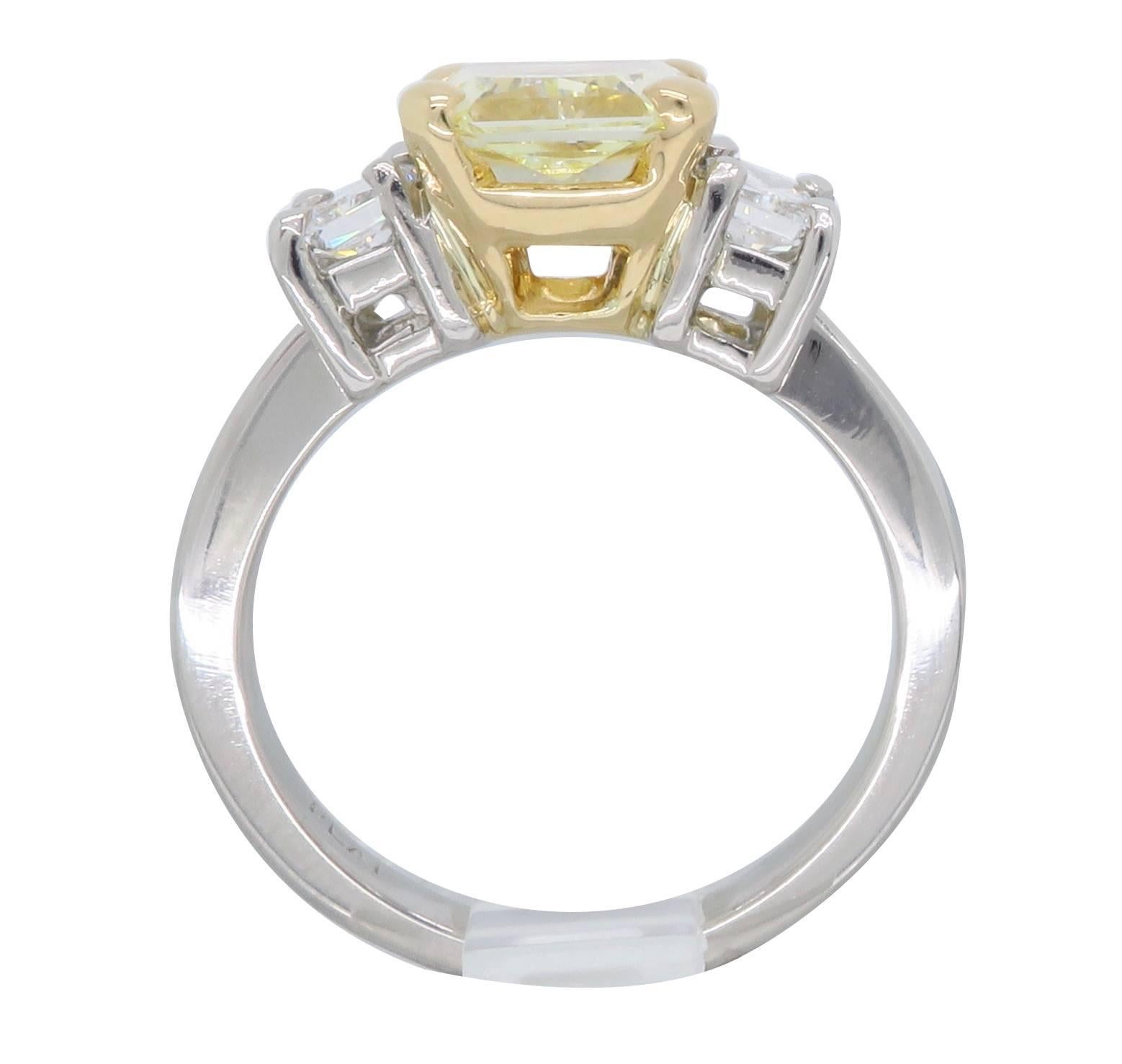 GIA Certified Three Stone 2.08 Carat Yellow & White Diamond Platinum Engagement  2