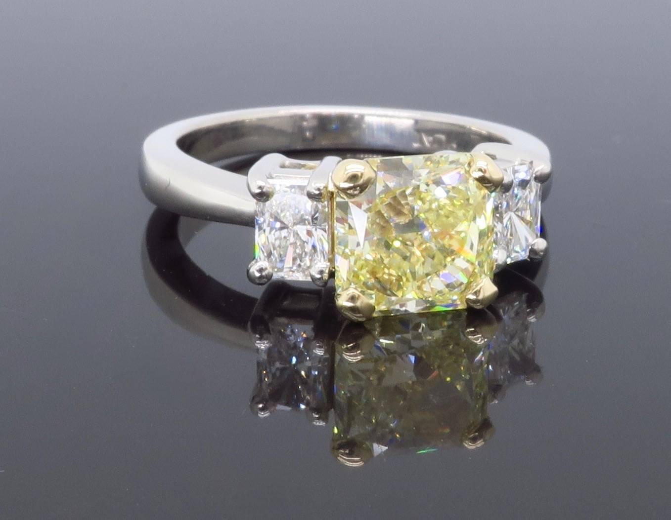 GIA Certified Three Stone 2.08 Carat Yellow & White Diamond Platinum Engagement  3