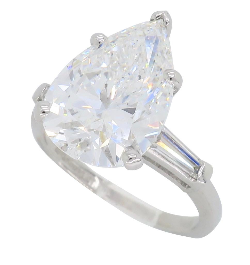 4 carat pear shaped diamond ring