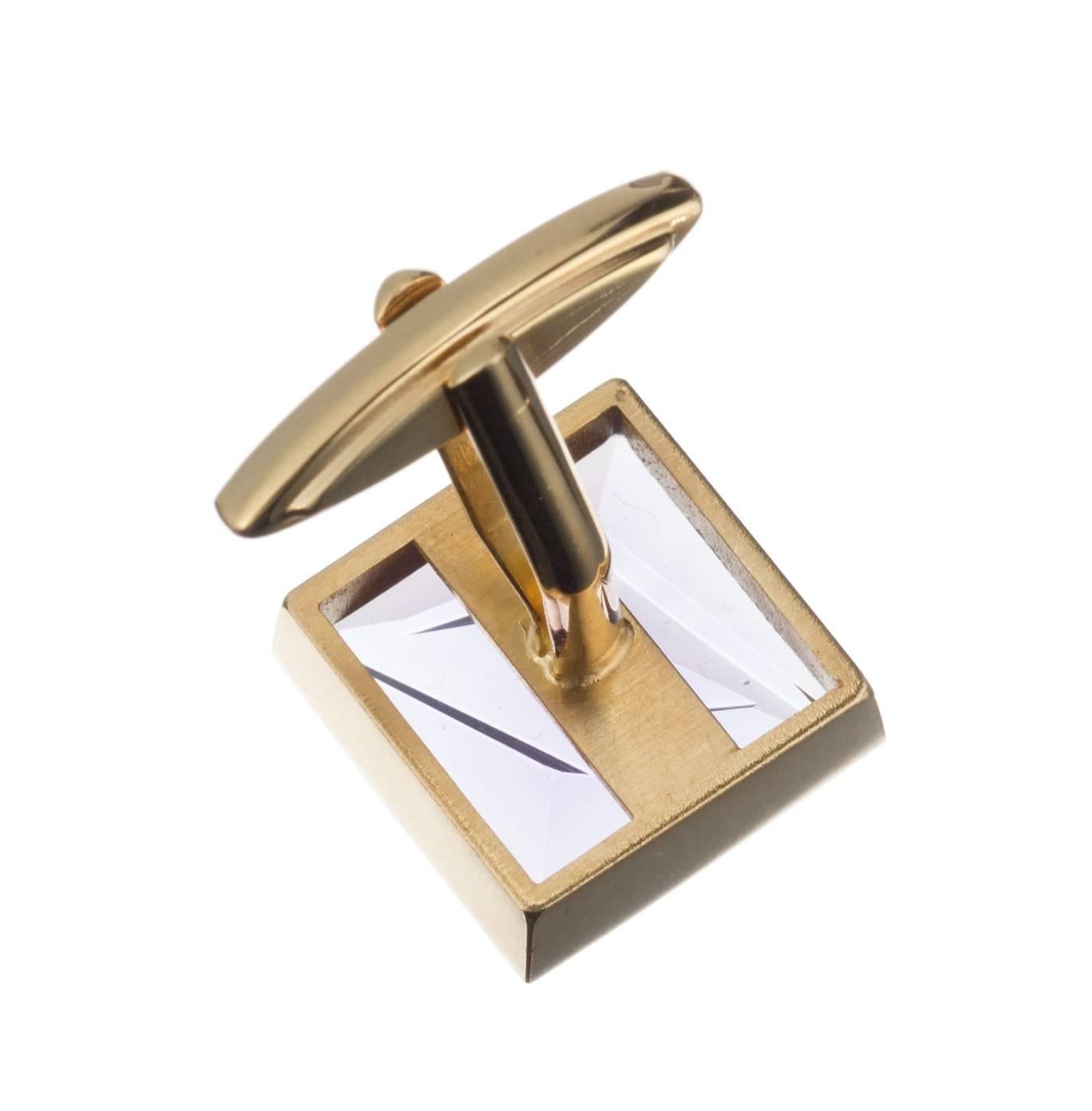 Contemporary Munsteiner Fantasy Cut Amethyst Cufflinks in 18 Karat Yellow Gold For Sale