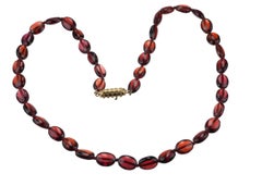 Red Garnet Bead Necklace with 18 Karat Yellow Gold Clasp