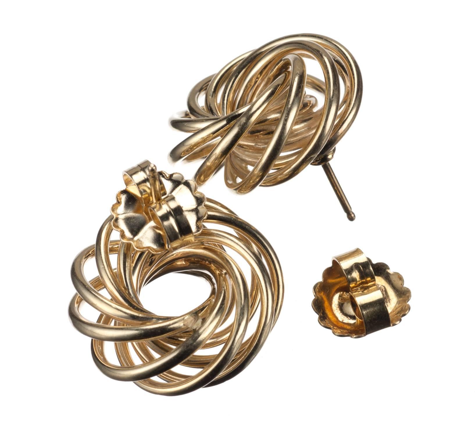 Open Knot Earrings in 14 Karat Yellow Gold In New Condition In Saint Louis, MO