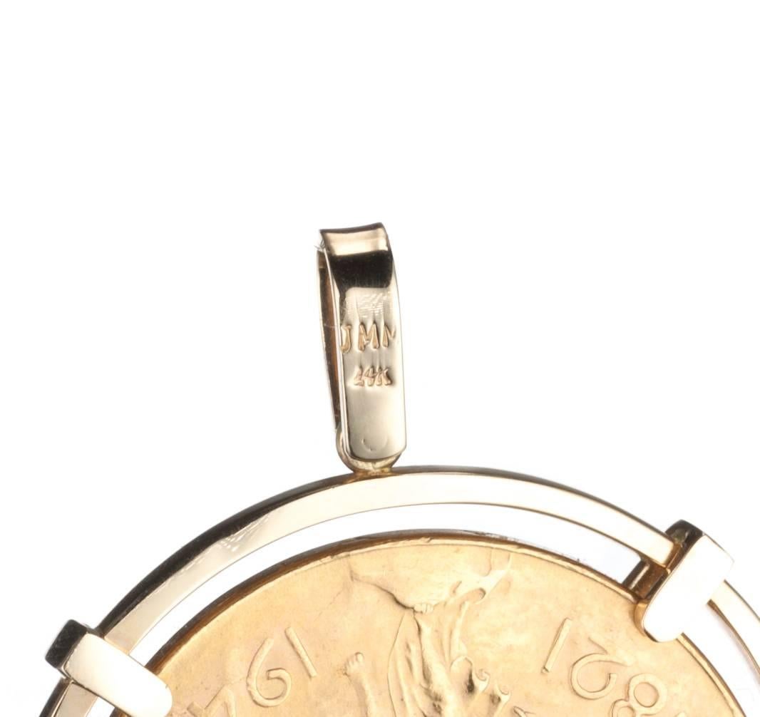 Mexican Peso in 14 Karat Yellow Gold Pendant Frame In New Condition In Saint Louis, MO
