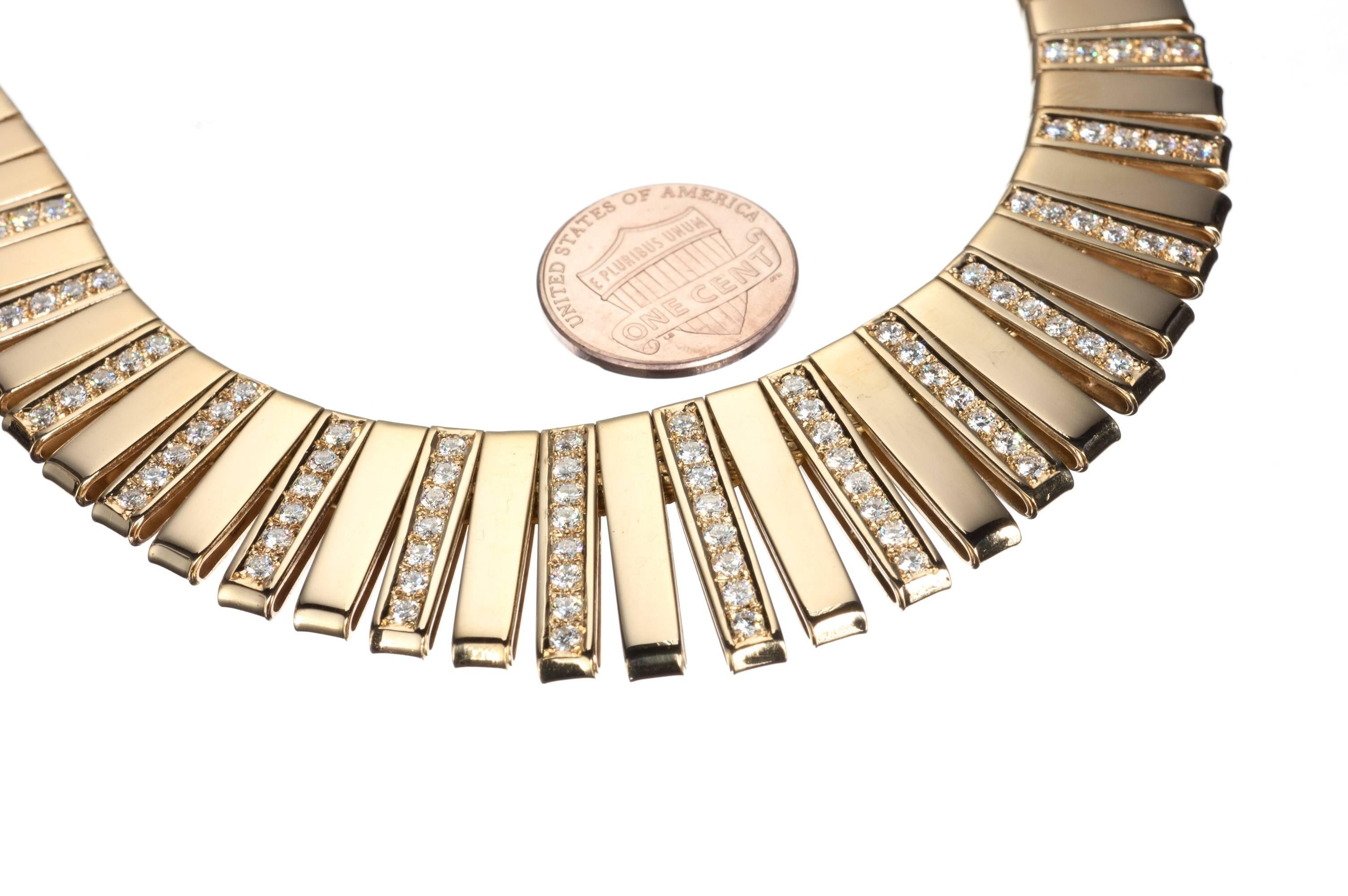 1990 Diamond Gold Fantail Necklace 4