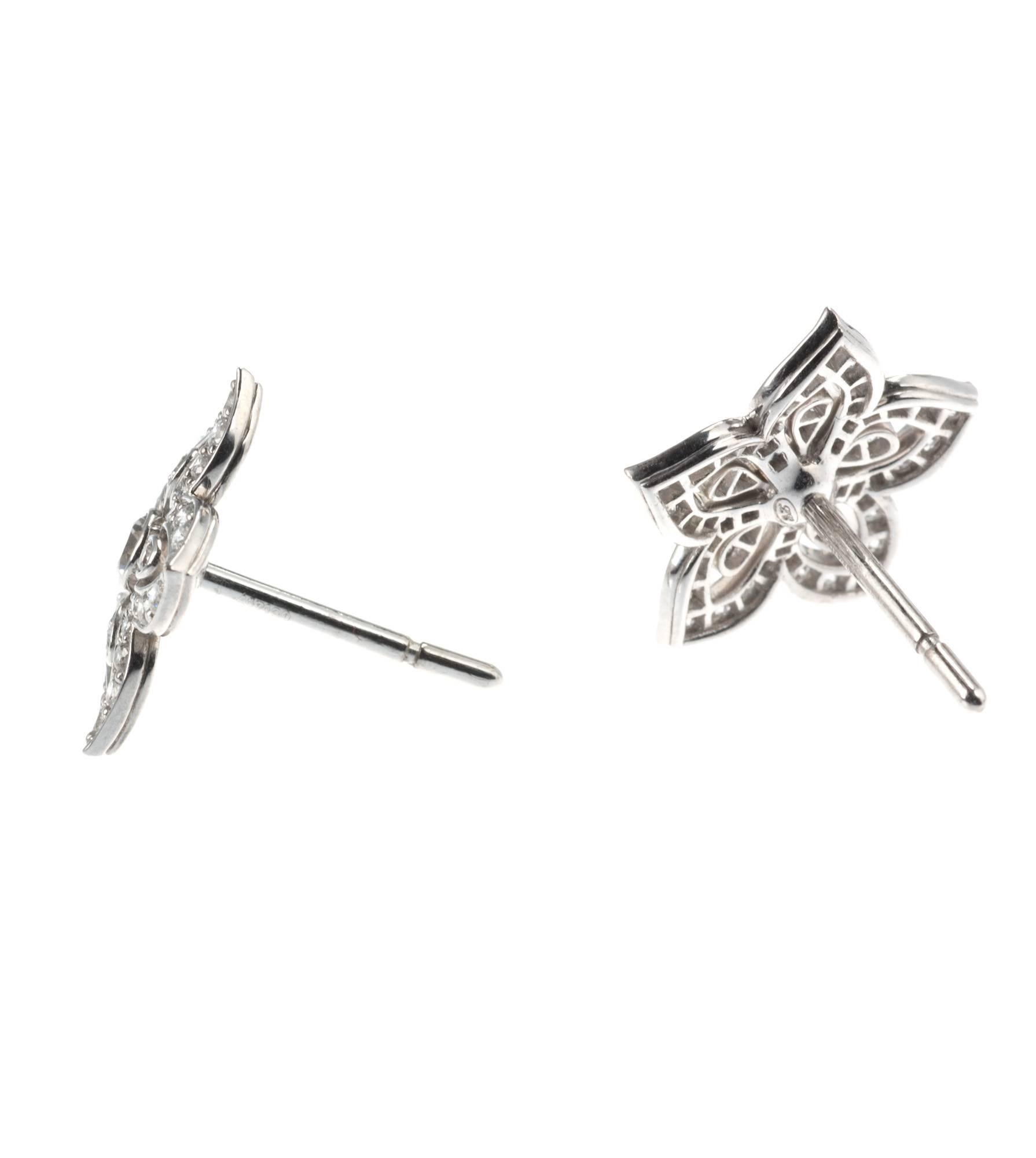 Contemporary Lucie Campbell Diamond Gold Flower Earrings