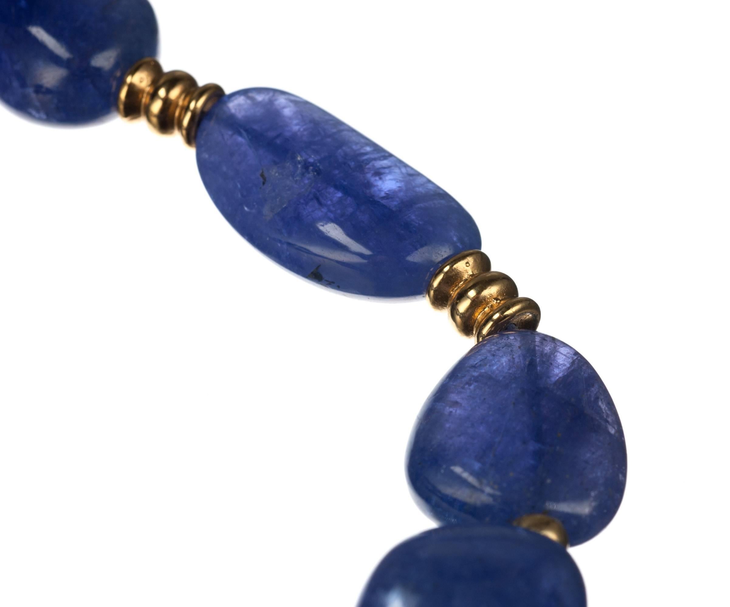 Contemporary Tanzanite Nugget and Diamond 18 Karat Gold Necklace For Sale