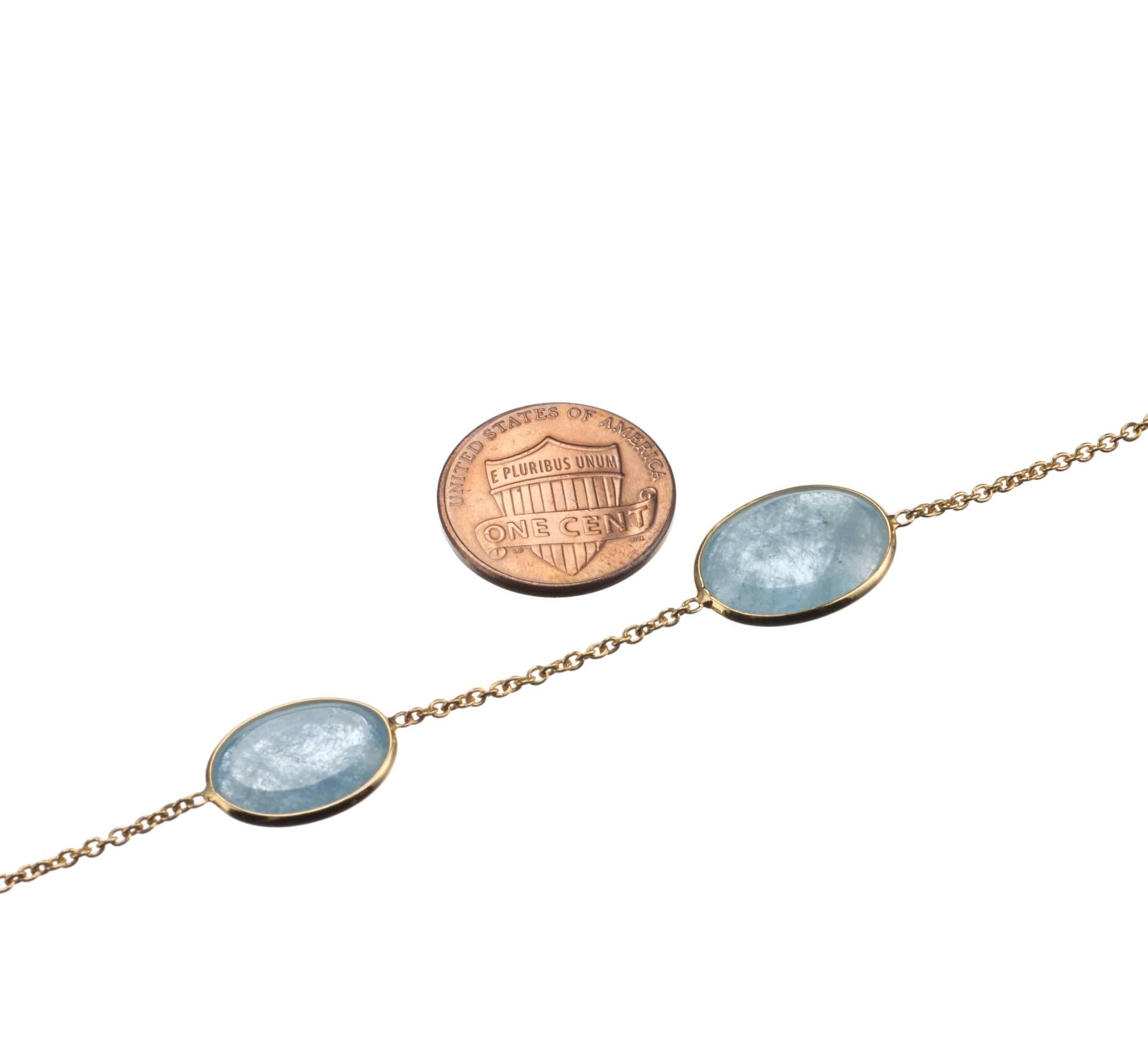 Aquamarine and 18 Karat Yellow Gold Station Necklace In Excellent Condition In Saint Louis, MO