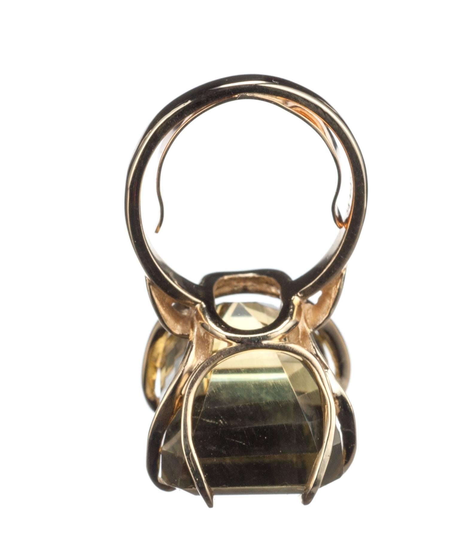 Women's Citrine Cocktail Ring in 14 Karat Yellow Gold