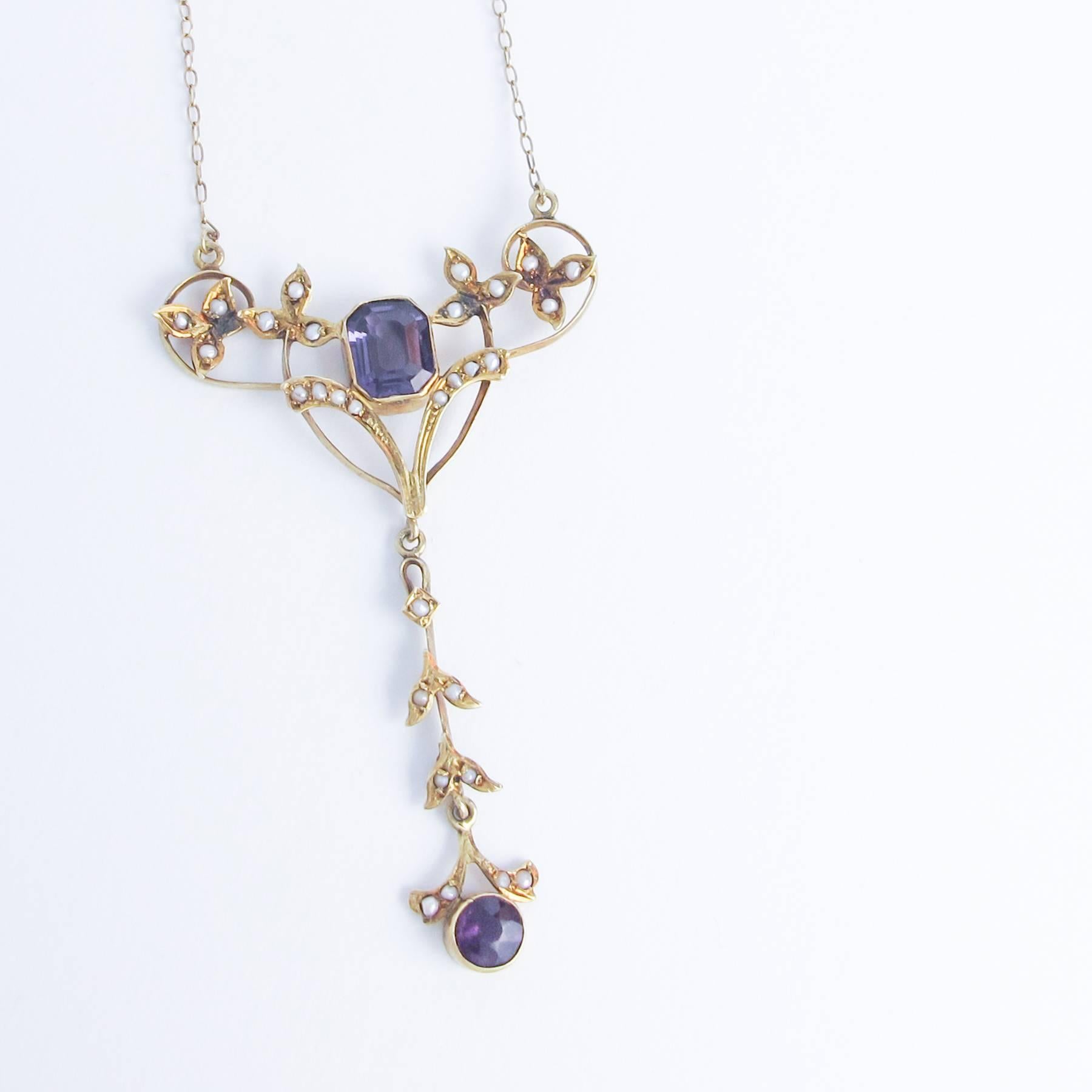 Art Nouveau Amethyst and Natural Pearl 15 Carat Gold Lavaliere  In Excellent Condition In Toronto, Ontario