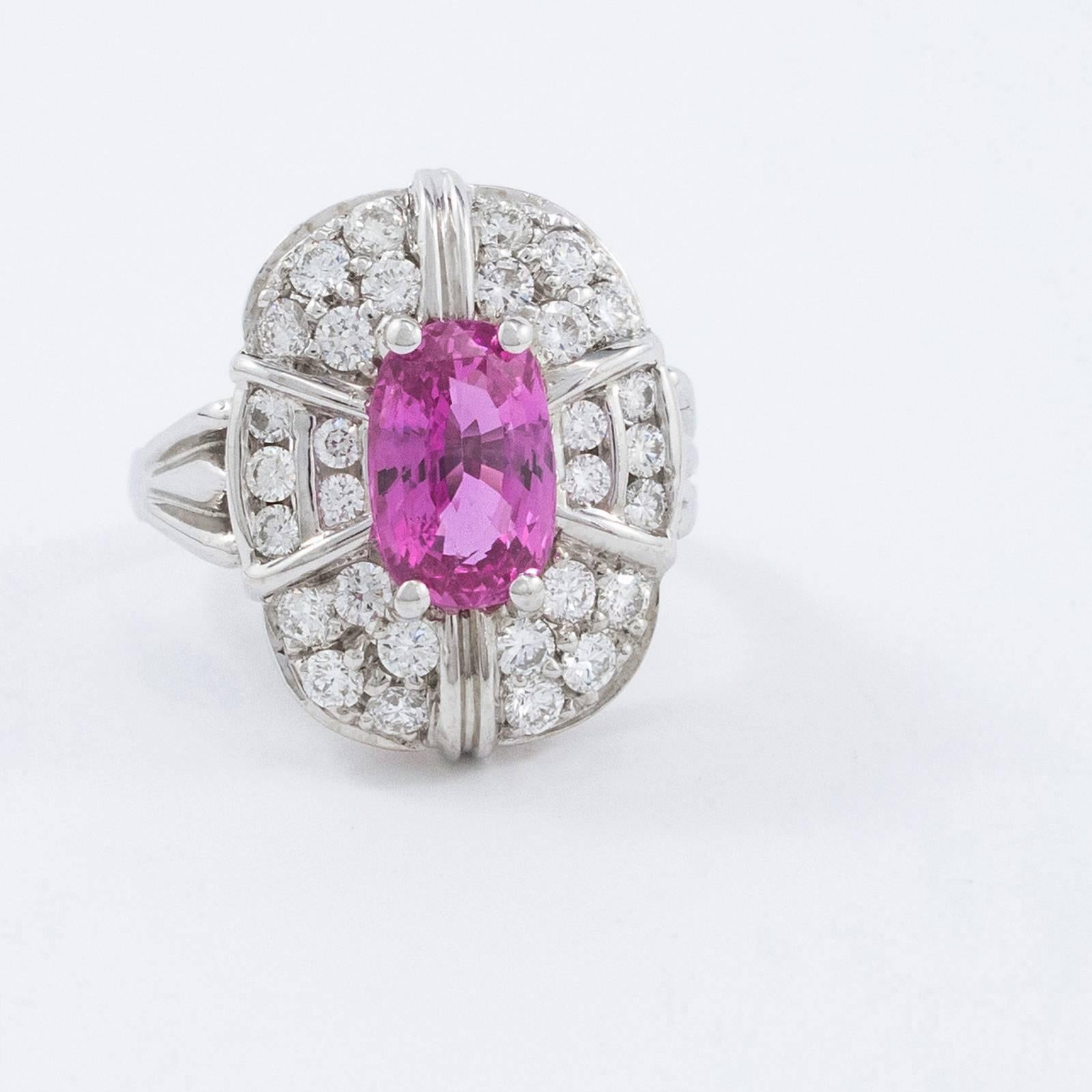Splendid Pink Sapphire Diamond White Gold Ring For Sale 1