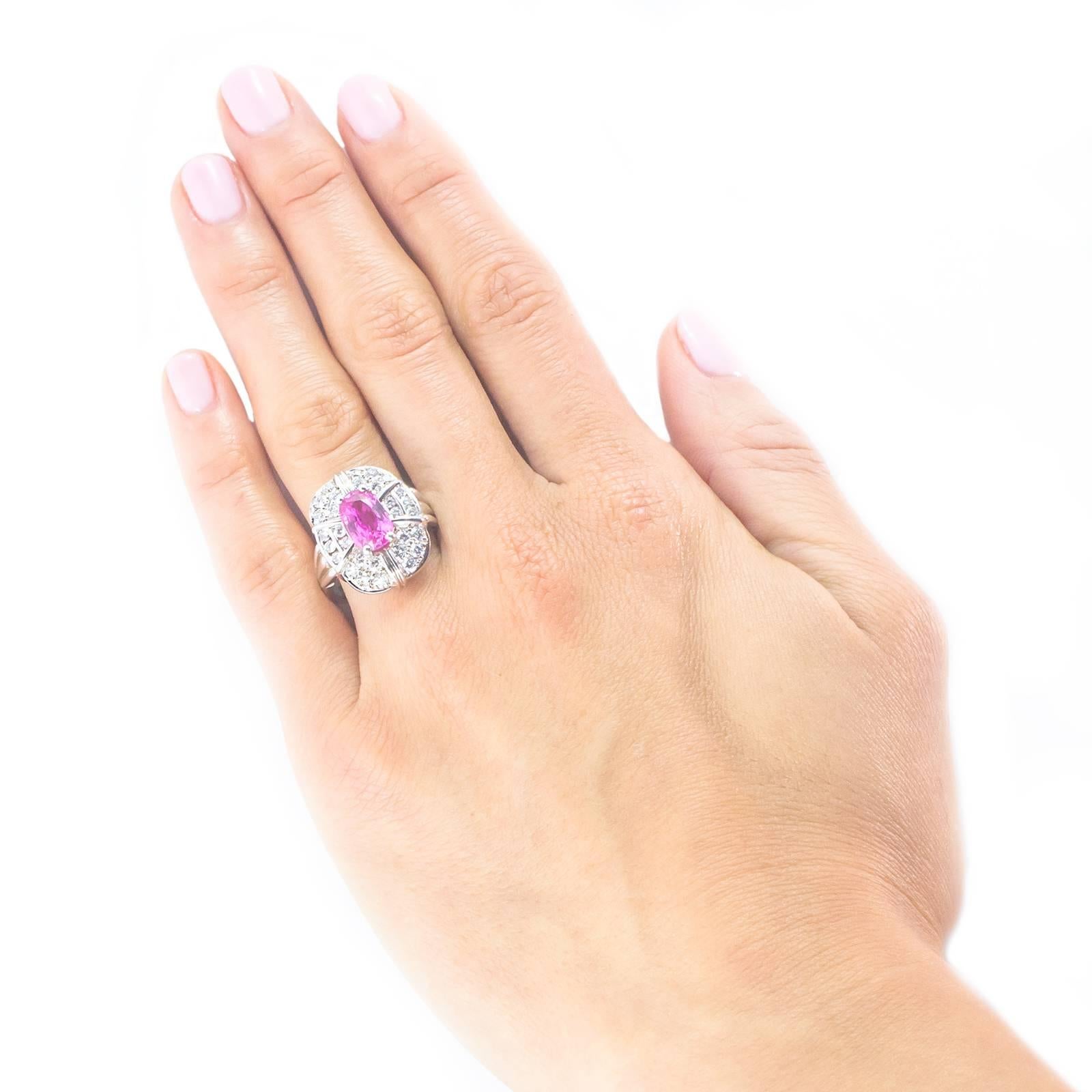 Women's Splendid Pink Sapphire Diamond White Gold Ring For Sale