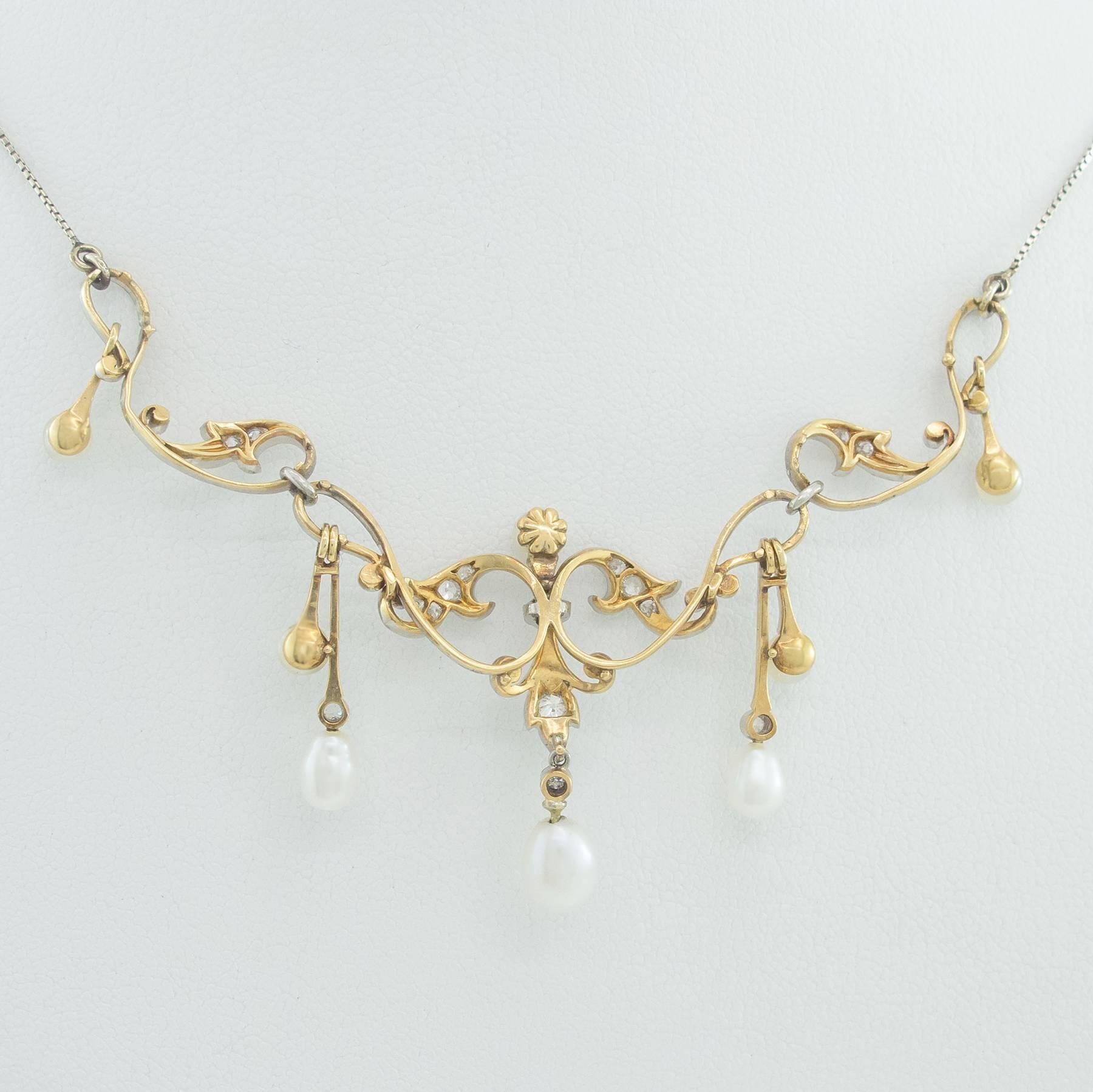 Edwardian Diamond Pearl Gold Garland Necklace For Sale 3