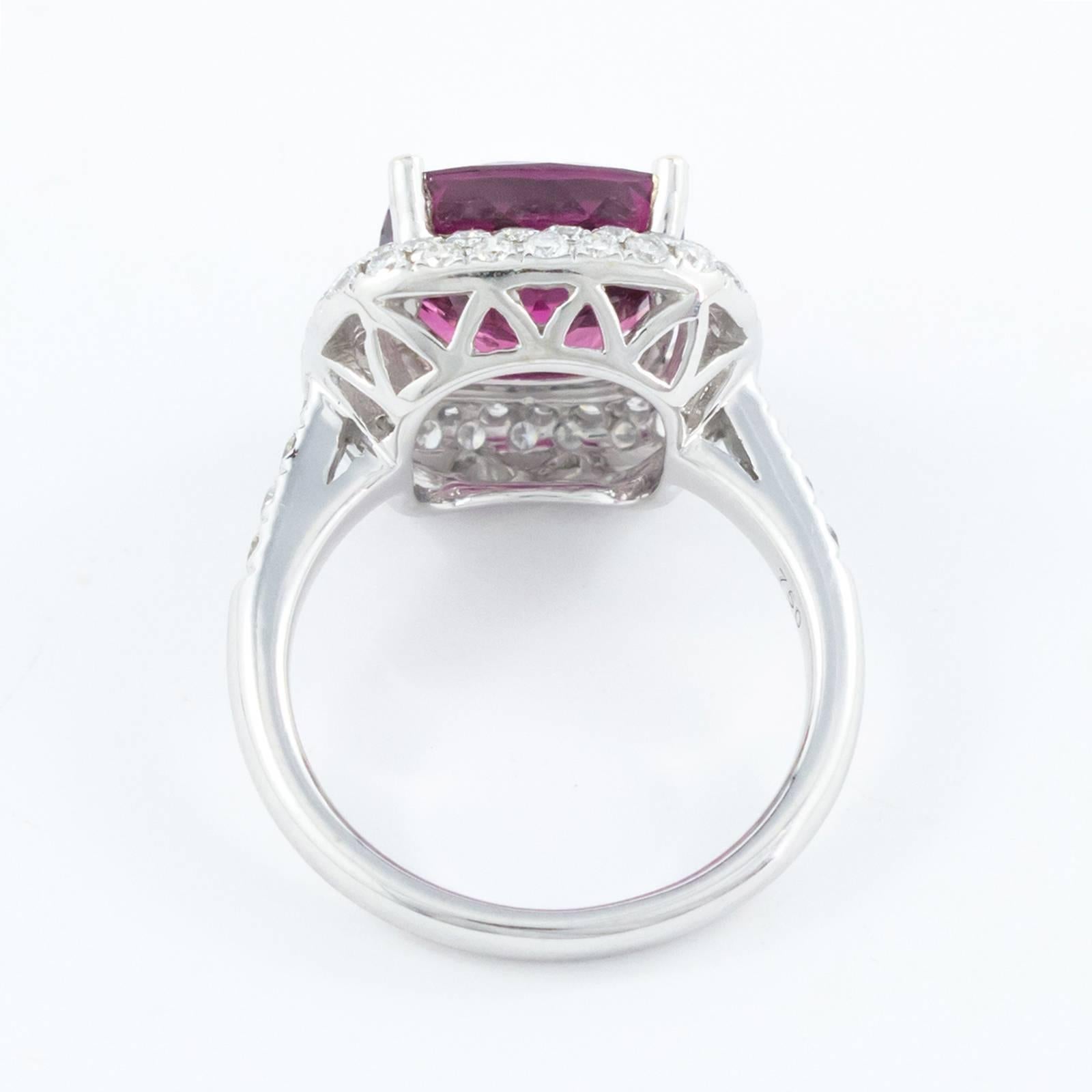Fine Tourmaline Diamond Ring Set in Platinum For Sale 3