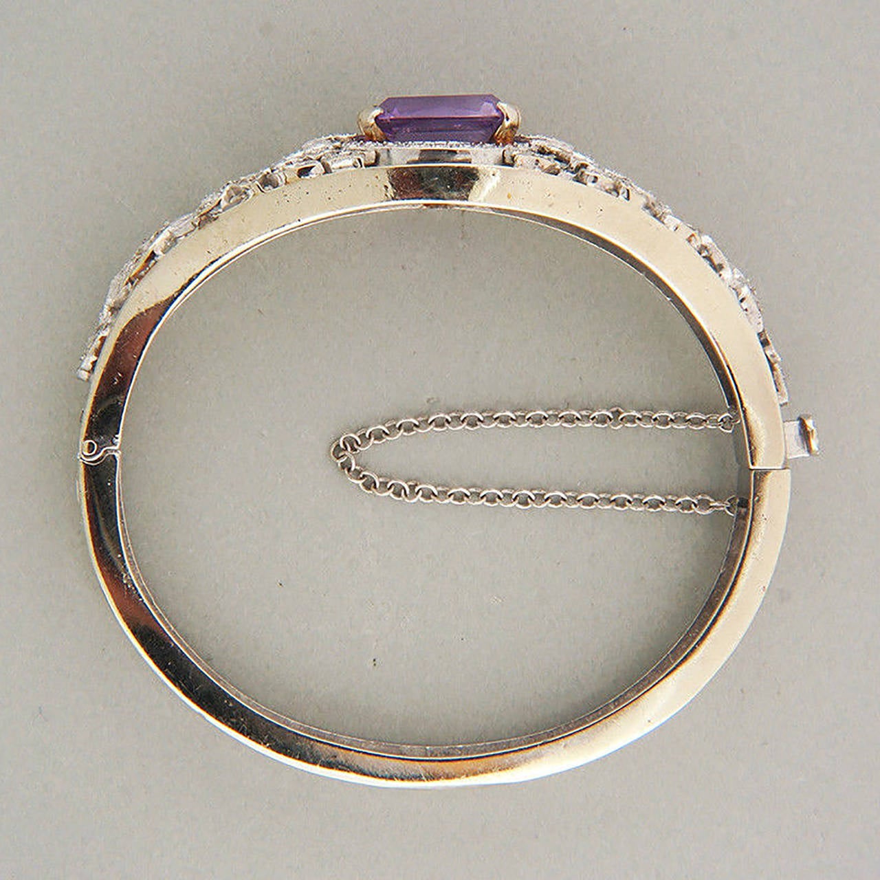 Art Deco Amethyst Diamond Gold Bangle Bracelet In Good Condition In Stamford, CT