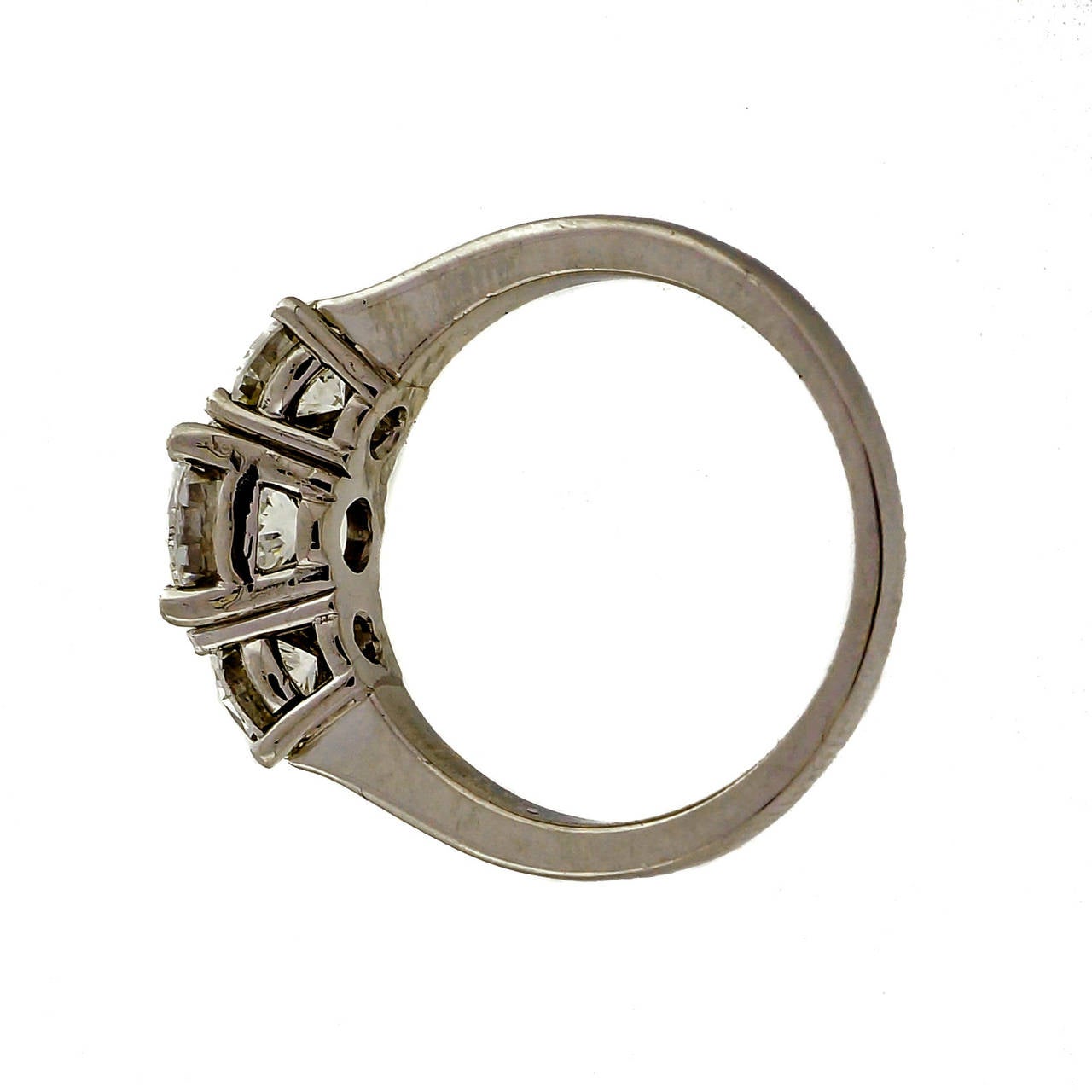 Modern Peter Suchy Three Stone Diamond Platinum Ring