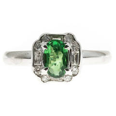 Antique Art Deco Green Tsavorite Garnet and Diamond Platinum Ring