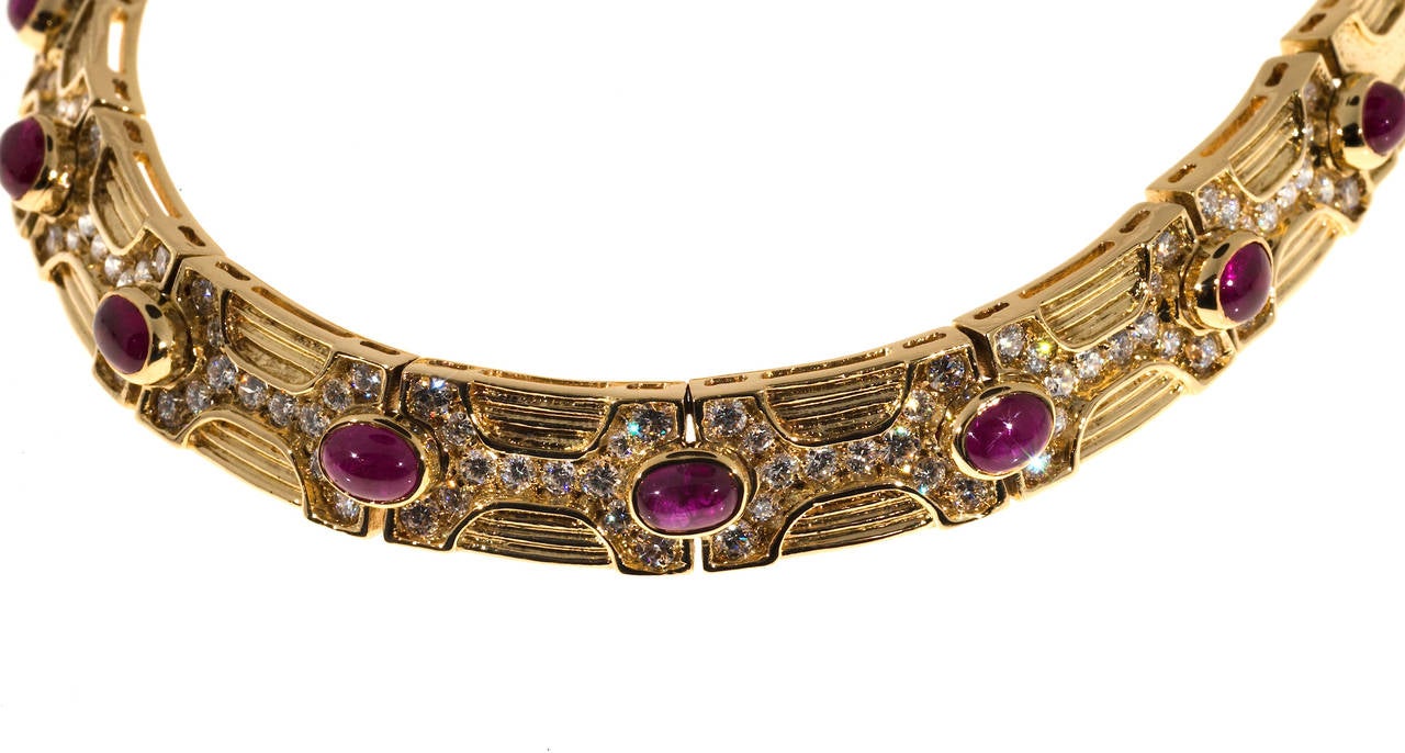 Oval Ruby Diamond Gold Hinged Link Necklace In Good Condition In Stamford, CT