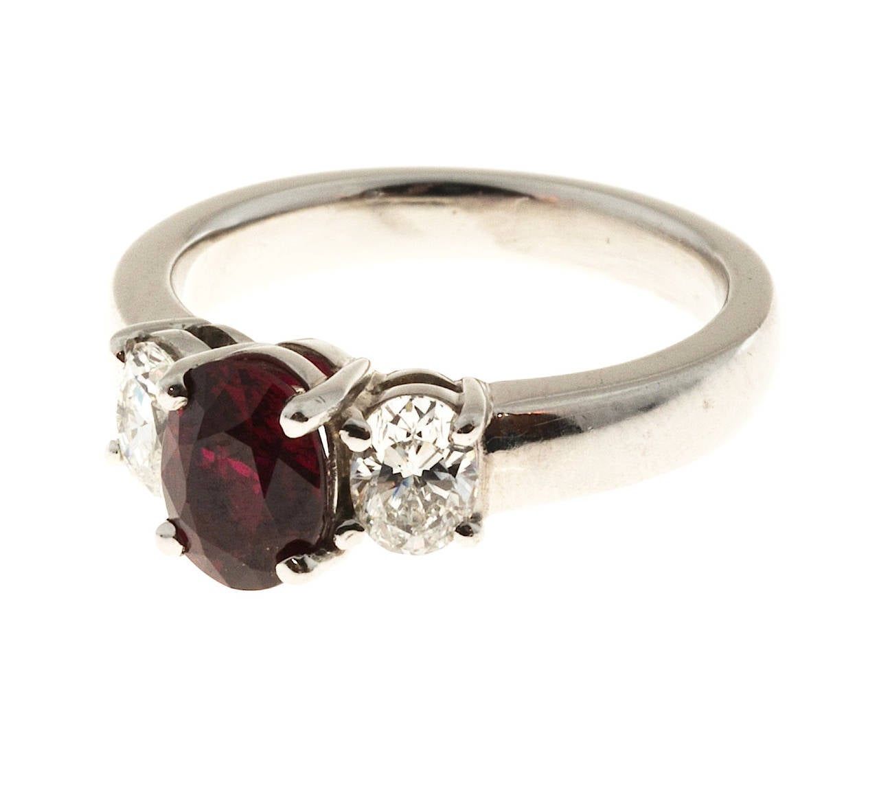 Extremely fine and rare 1.40ct pure red oval Ruby certified as natural no heat and no enhancements. Handmade solid Platinum ring with beautiful fine white side oval diamonds.

1.40ct GIA certified #1142531542 oval genuine natural no heat top gem