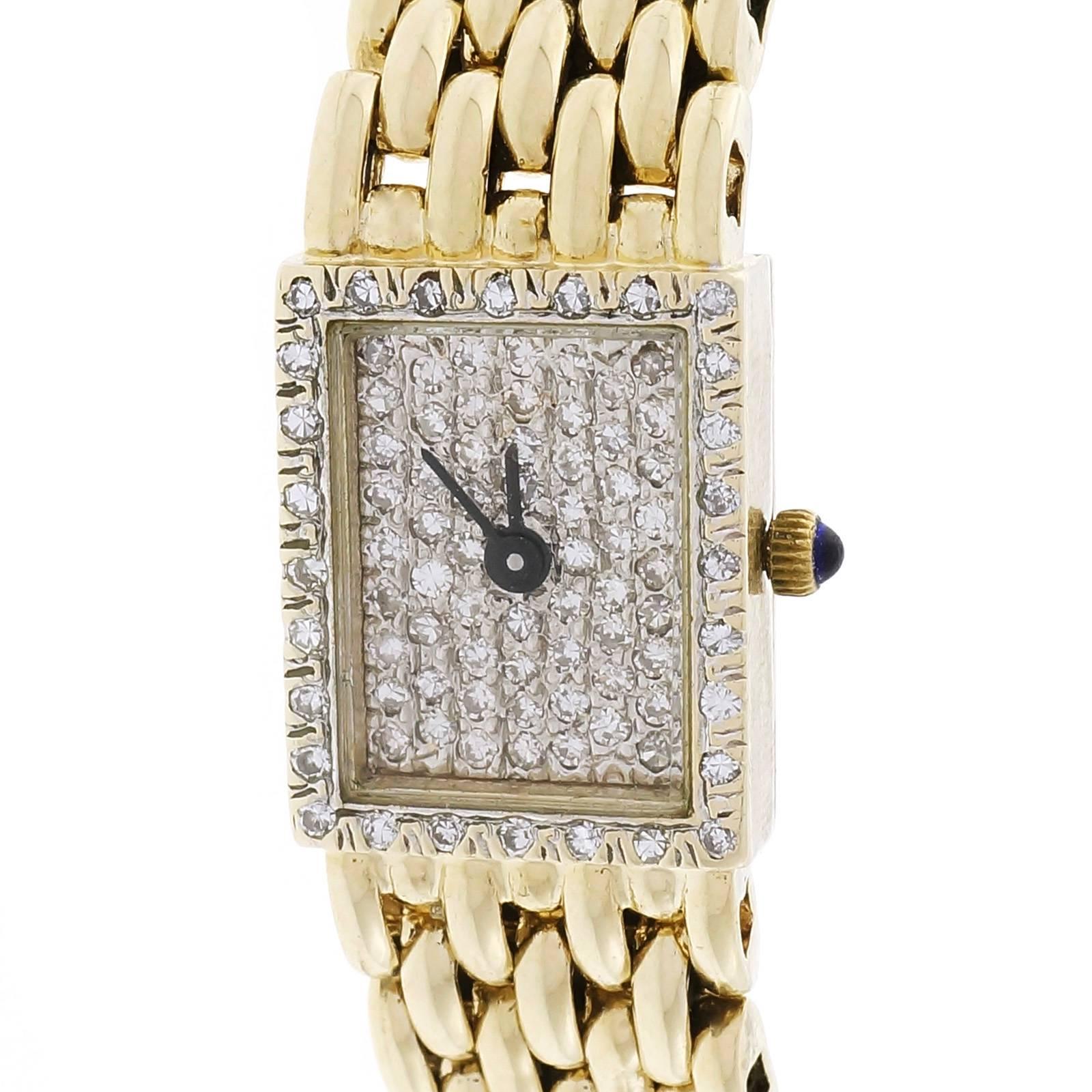 Damen Cyma hochwertige Quarz-Armbanduhr 14k Gelbgold Mesh Band. Zifferblatt und Lünette mit Diamanten besetzt. Insgesamt ca. 0::70ct. Volle 7::25 Zoll Länge. 

14k Gelbgold
Länge: 18mm
Breite: 14mm
Breite des Bandes am Gehäuse: 12.76mm
Gehäusedicke: