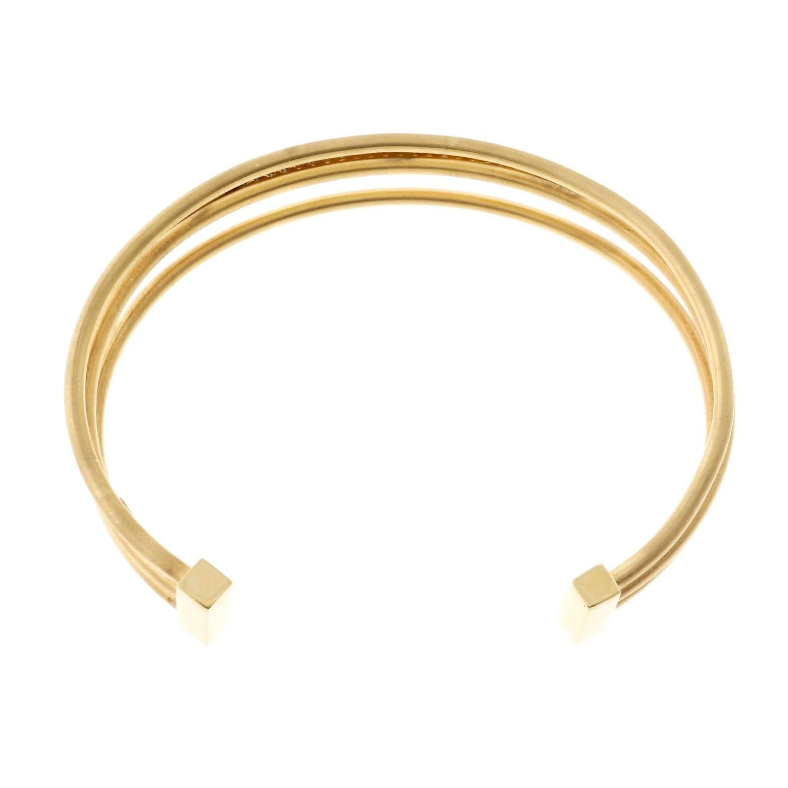 Isaac Reiss Diamond Gold Slip On Bangle Bracelet  In Good Condition In Stamford, CT
