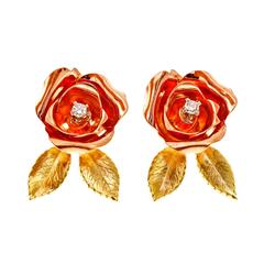 Boucles d'oreilles à fleurs en or rose et vert rose avec diamants