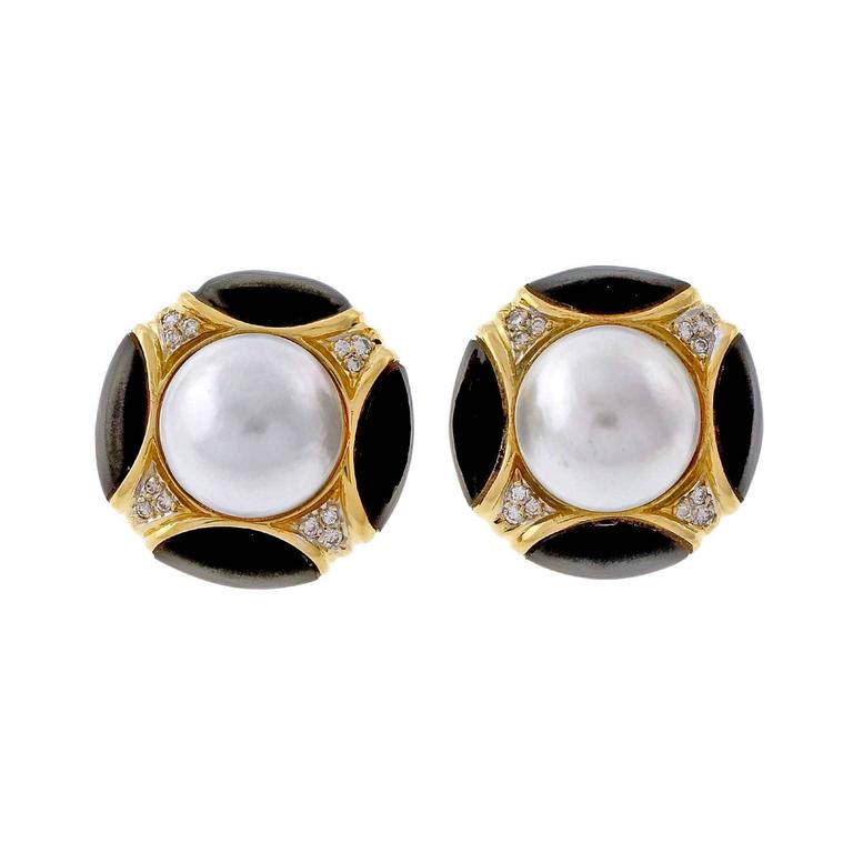 Mabe Pearl Onyx Diamond Gold Post Clip Earrings For Sale at 1stDibs
