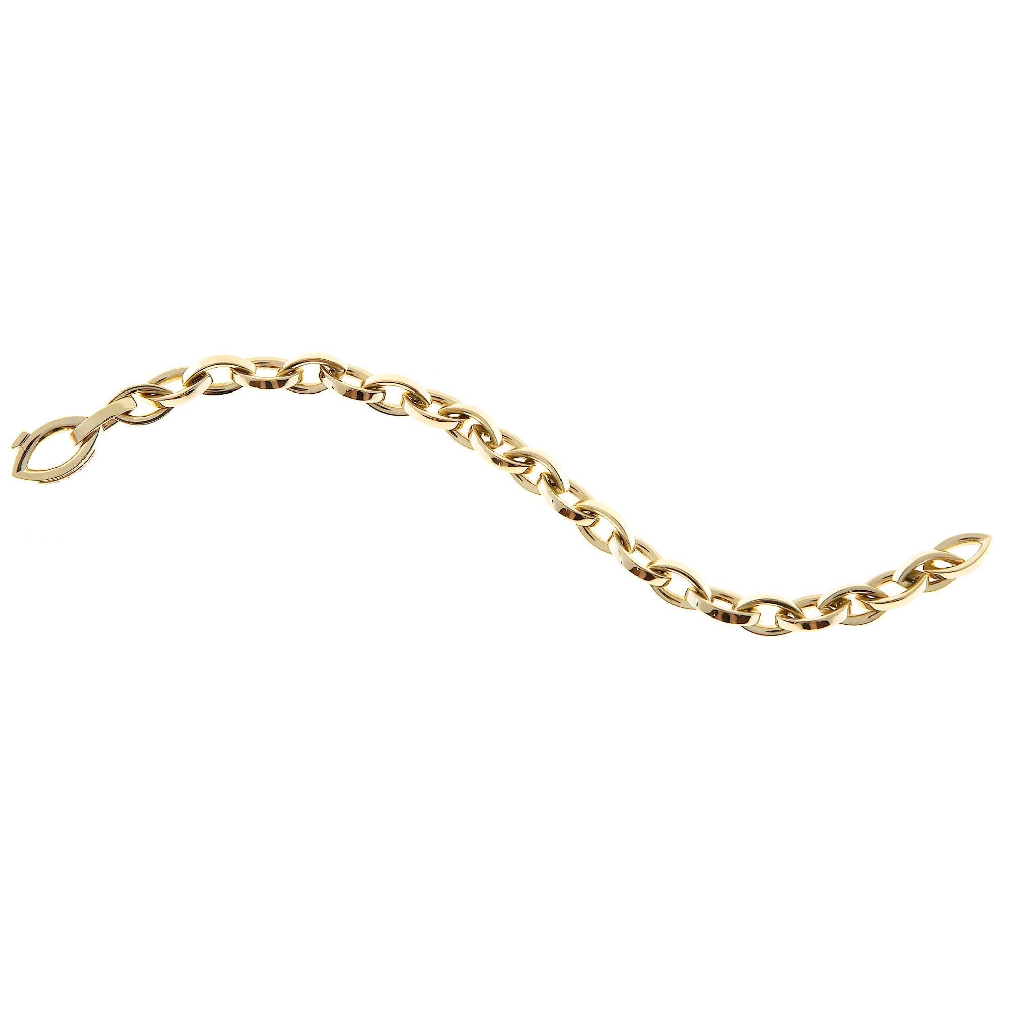 Authentic Tiffany & Co solid 18k yellow gold Marquise link bracelet.

18k yellow gold
Tested: 18k
Stamped: 750
Hallmark: © Tiffany & Co Italy
27.2 grams
Length: 7.5 inches
Width: 10.58mm
Depth: 7.08mm
