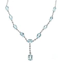 22.25 Carat Bright Light Blue Aquamarine Diamond Gold Drop Necklace