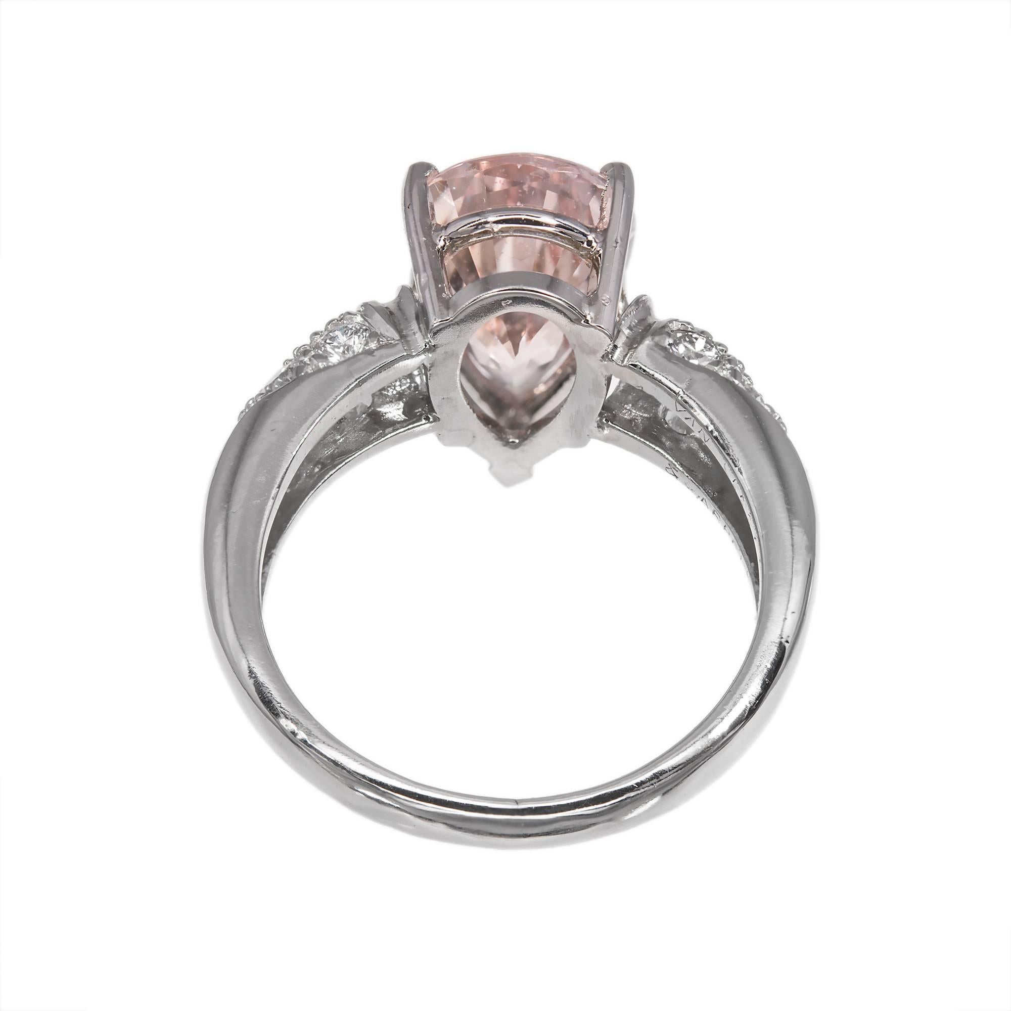 Pink Sapphire Diamond Platinum Engagement Ring In Good Condition In Stamford, CT