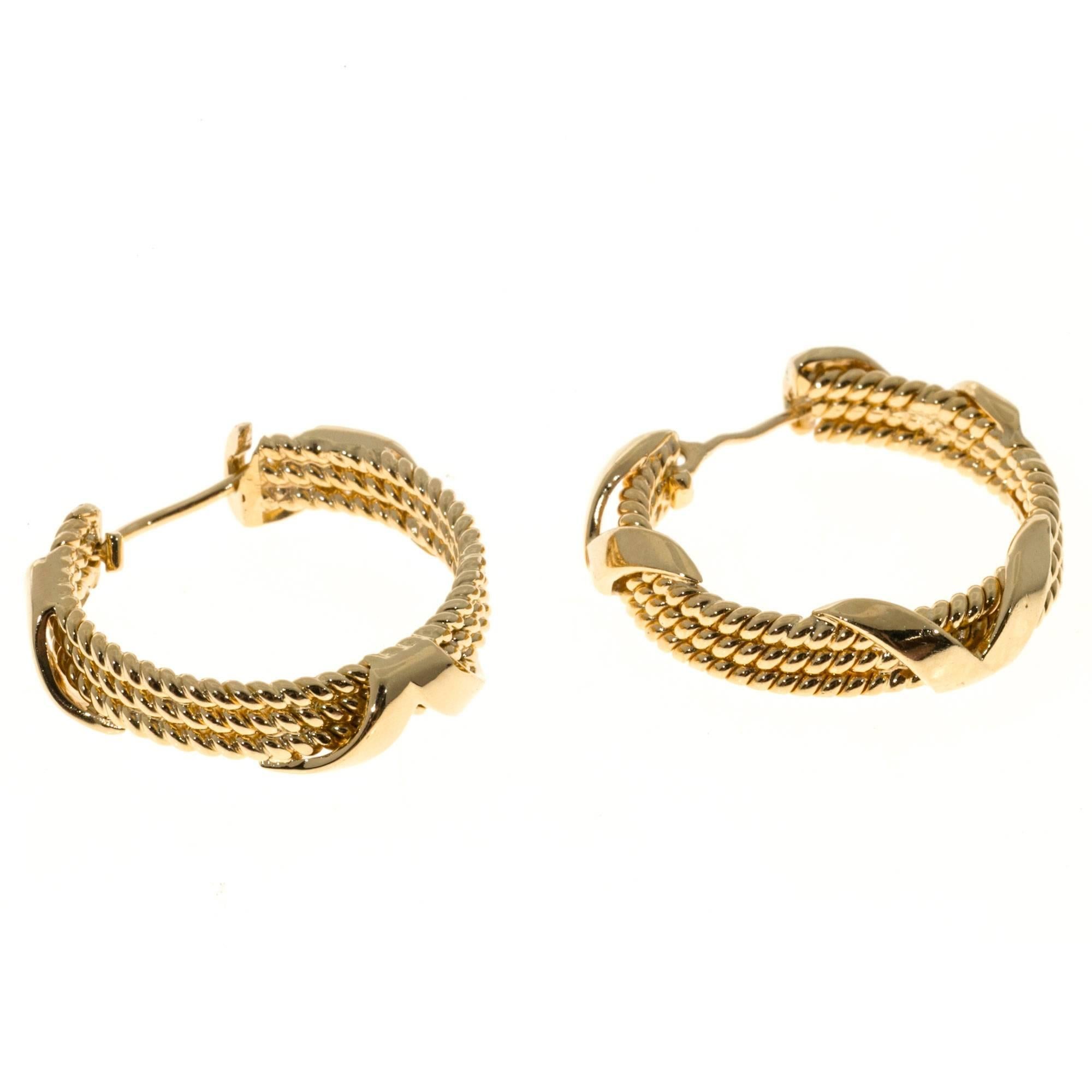 1970s Tiffany & Co. Schlumberger Gold Hoop Earrings In Good Condition In Stamford, CT