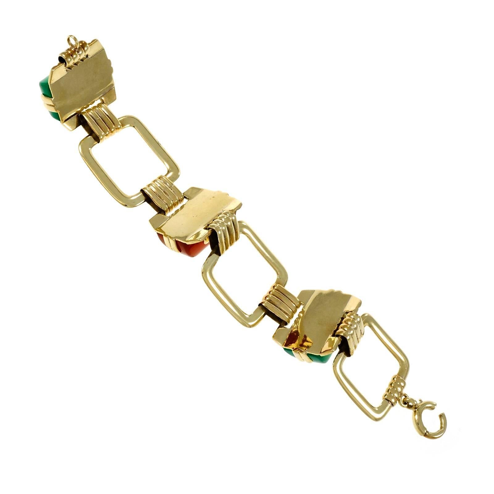 Chrysophase Carnelian Gold Link Bracelet  In Good Condition For Sale In Stamford, CT