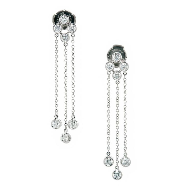 tiffany-and-co-boucles-d-oreilles-trois-anneaux-en-platine-et