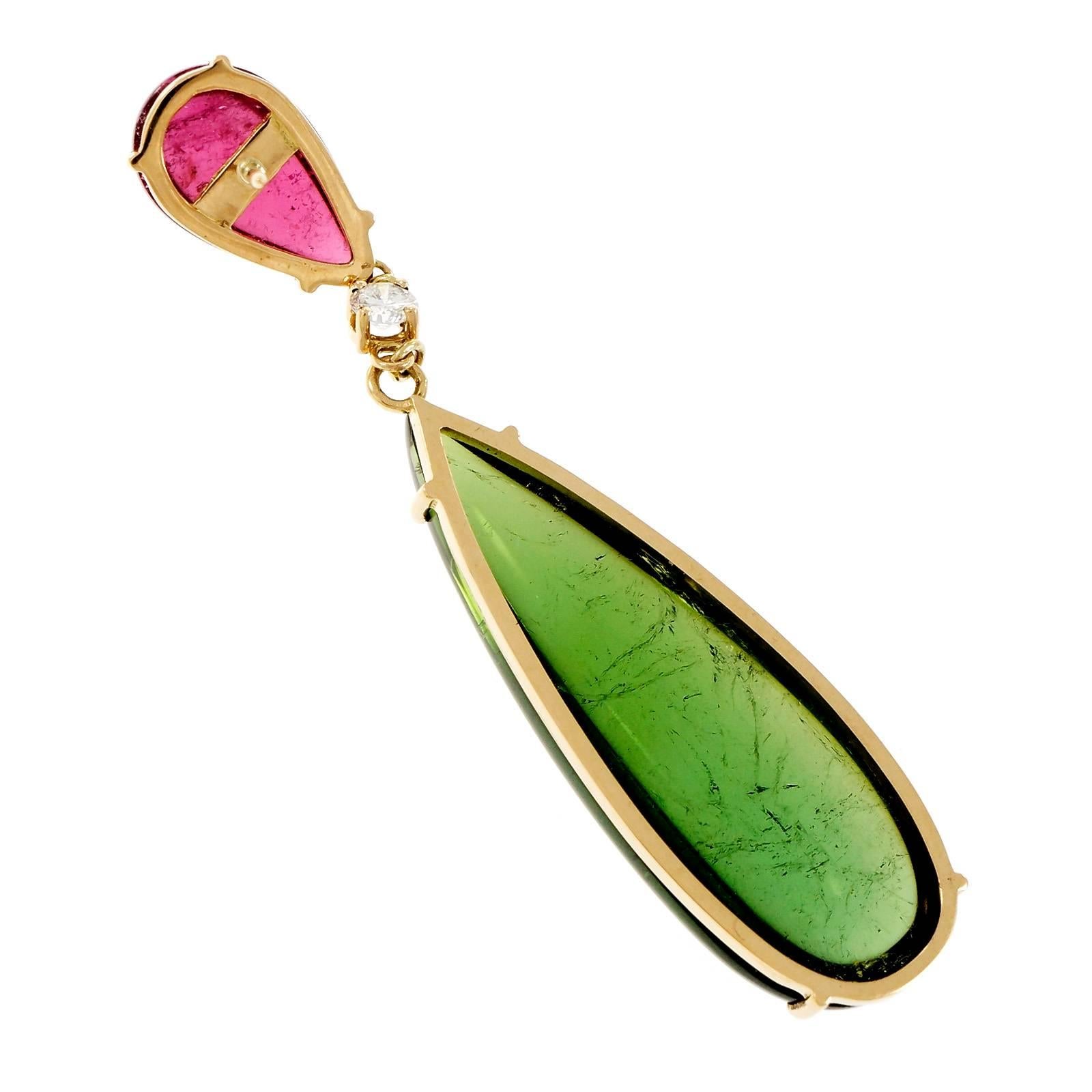 Peter Suchy Ohrringe in Gold mit birnenförmigen rosa-grünem Turmalin und Diamant (Tropfenschliff) im Angebot