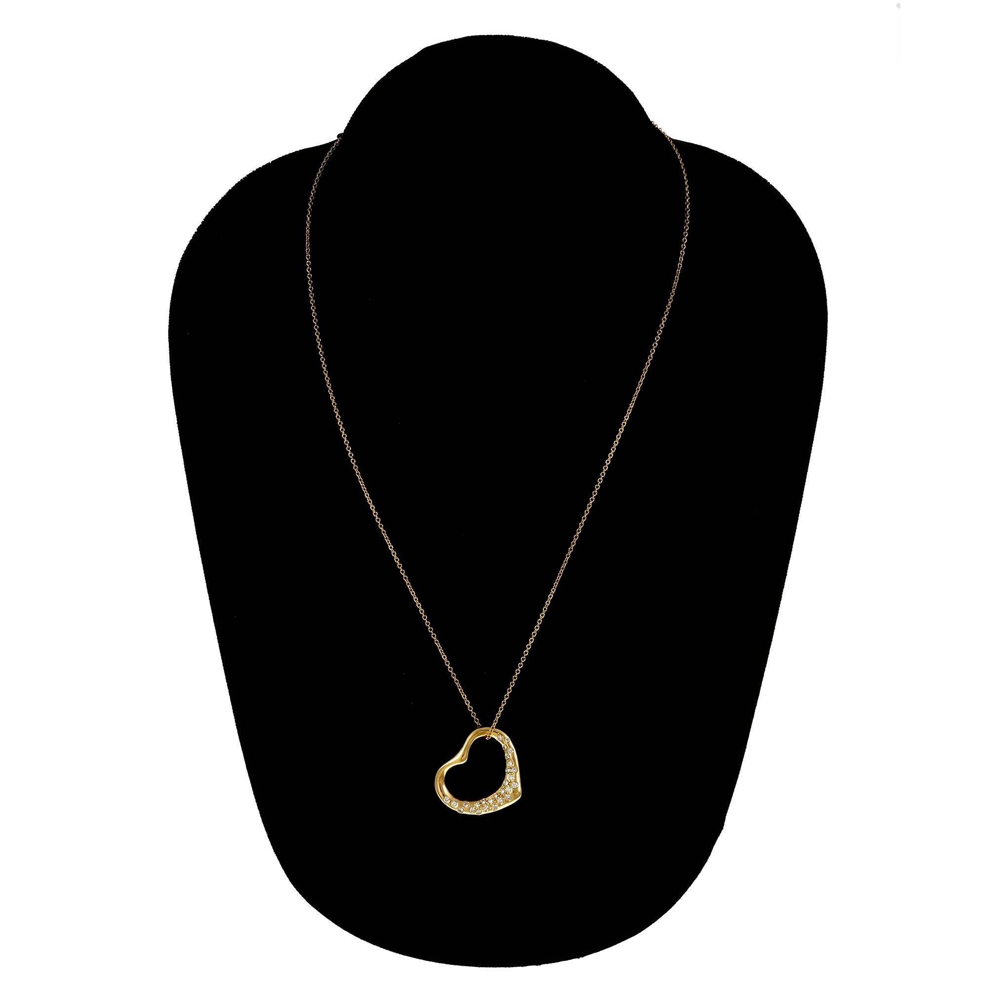 Tiffany & Co. Elsa Peretti Diamond Gold Heart Pendant Necklace In Good Condition In Stamford, CT