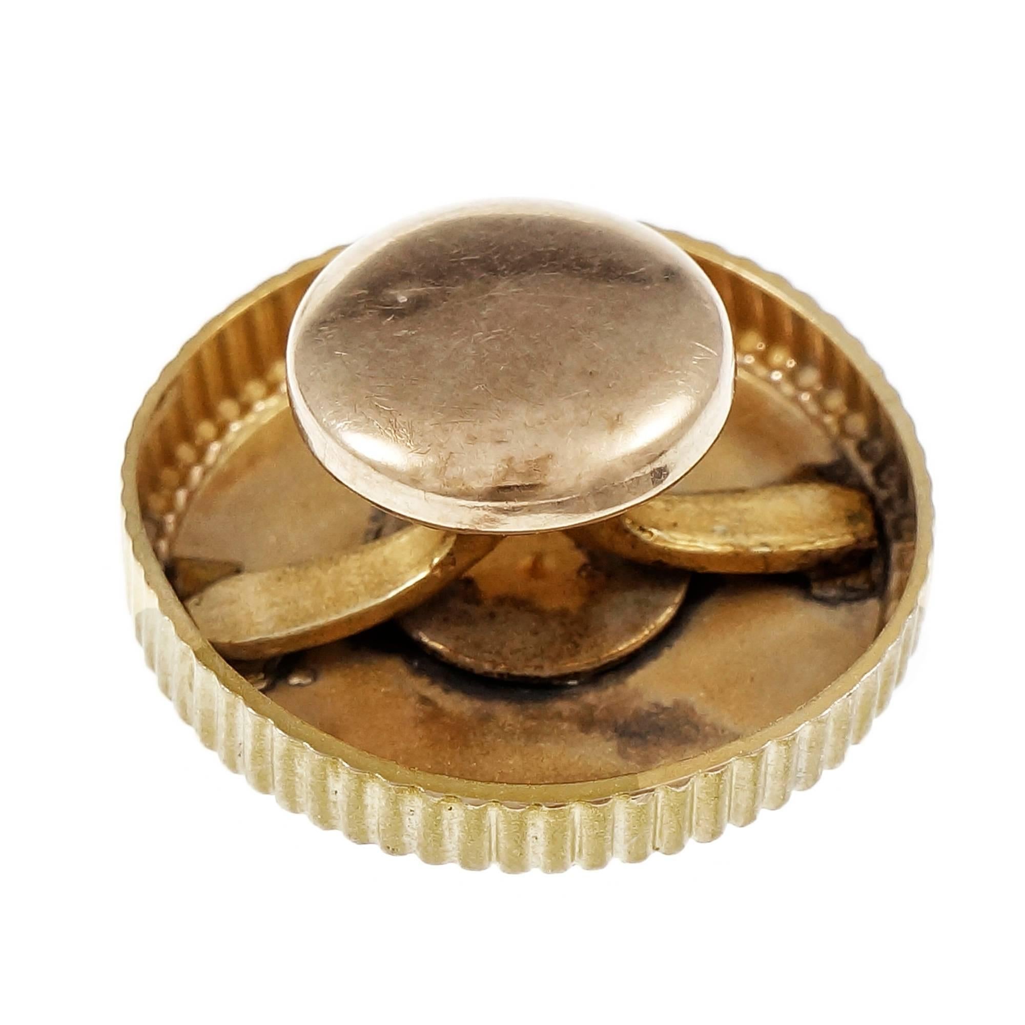 Manschettenknöpfe mit Diamant in Gold mit Knopfleiste im Zustand „Gut“ im Angebot in Stamford, CT