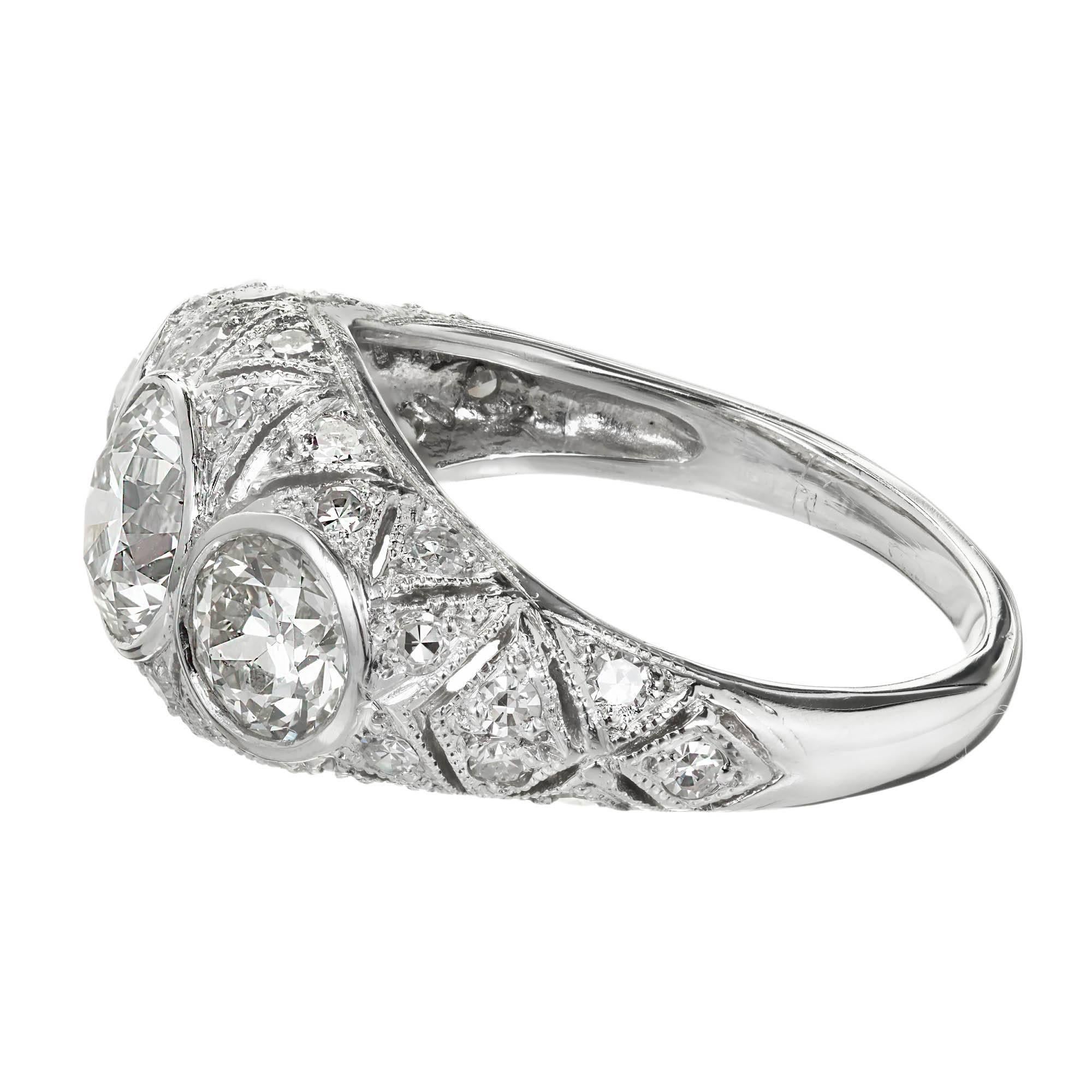 Women's 1.12 Carat Art Deco Old European Cut Diamond Platinum Engagement Ring For Sale