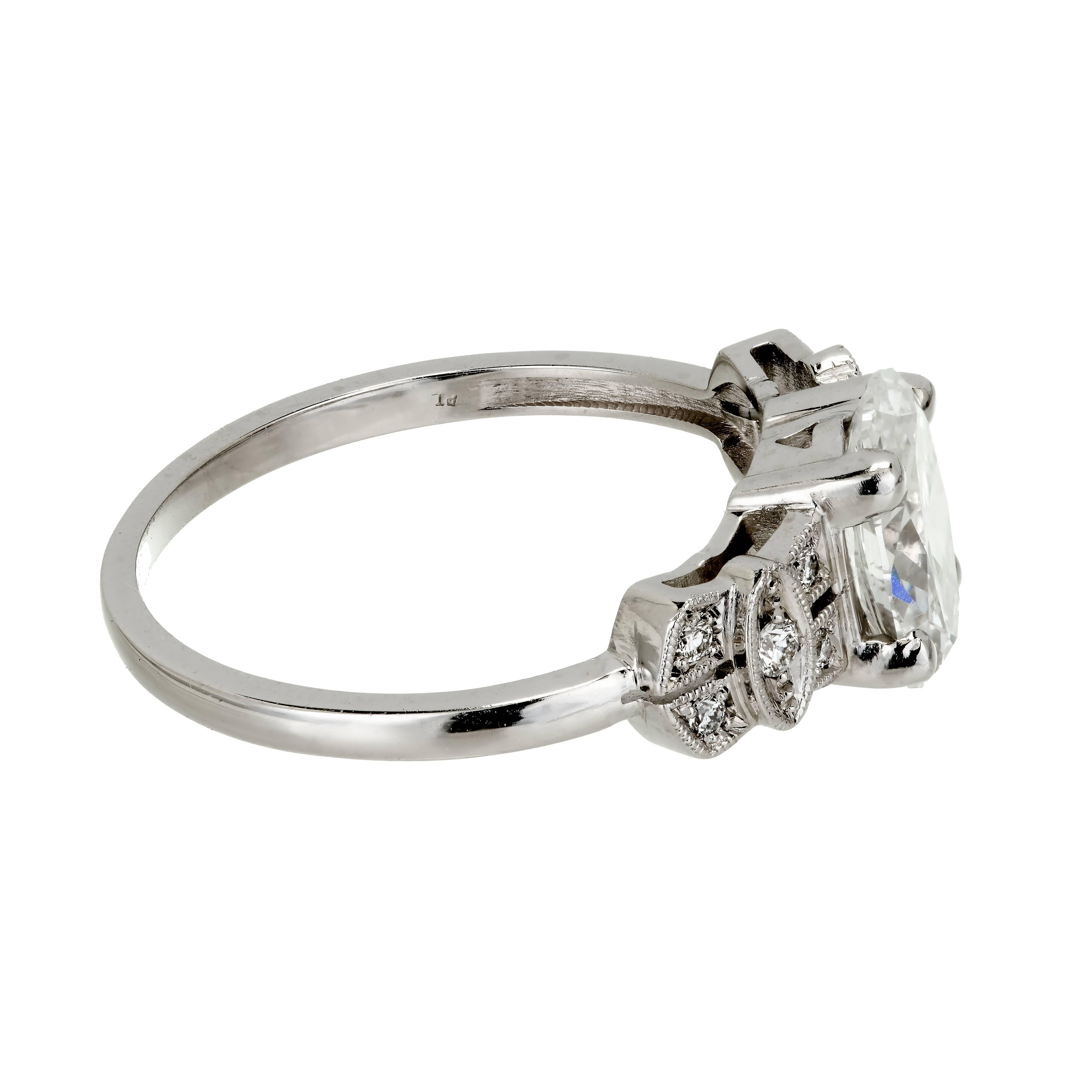Bague de fiançailles Peter Suchy en platine avec diamant ovale certifié GIA de 1,08 carat en vente 3