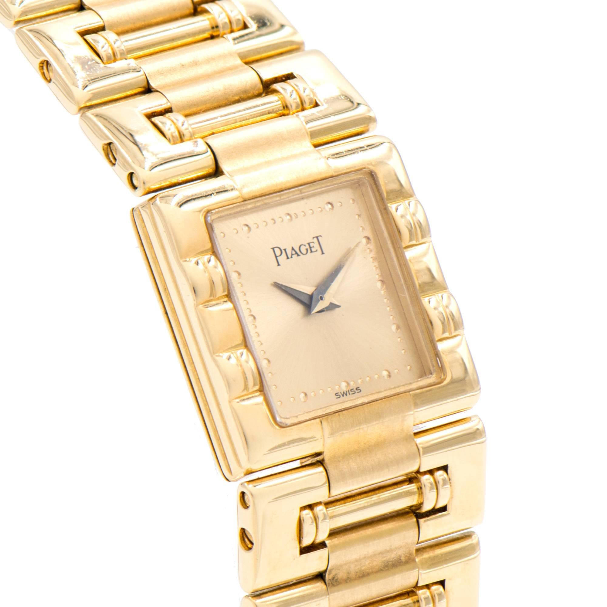Montre-bracelet Piaget Danseuse pour femme en or jaune et quartz, réf. 15317 Bon état - En vente à Stamford, CT