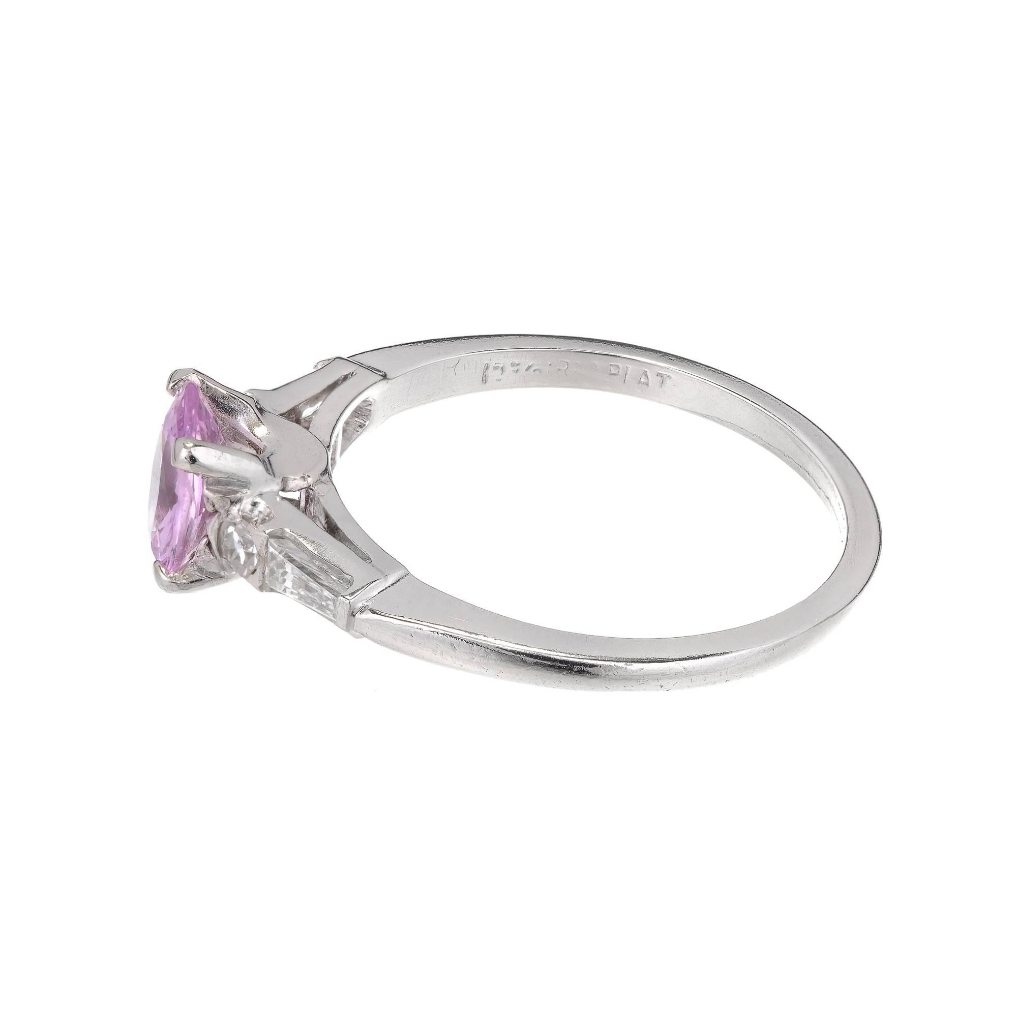 Verlobungsring aus Platin mit GIA-zertifiziertem rosa Saphir und Diamant von Peter Such Damen im Angebot