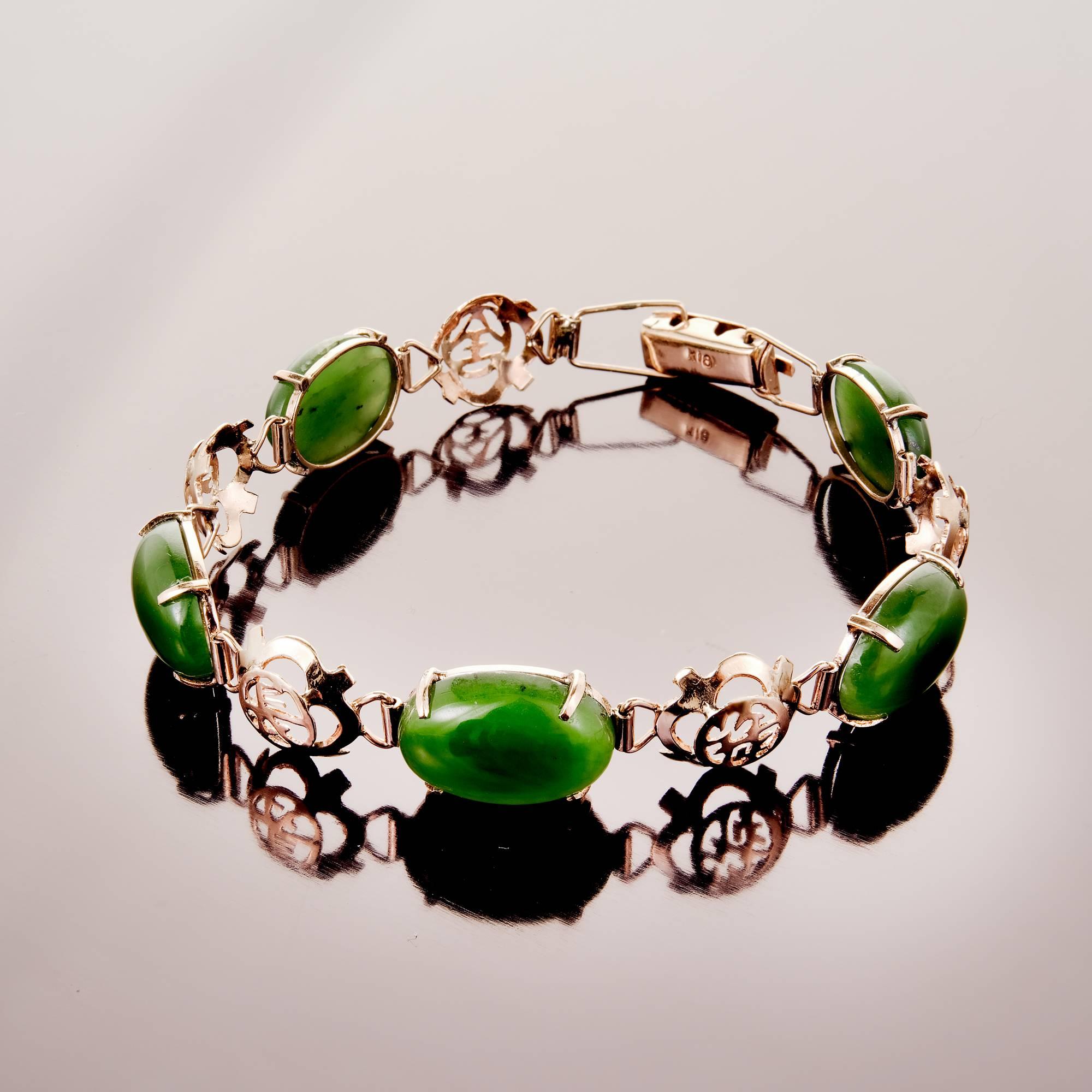 Nephrite Jadeite Jade Rose Gold Link Bracelet In Good Condition In Stamford, CT