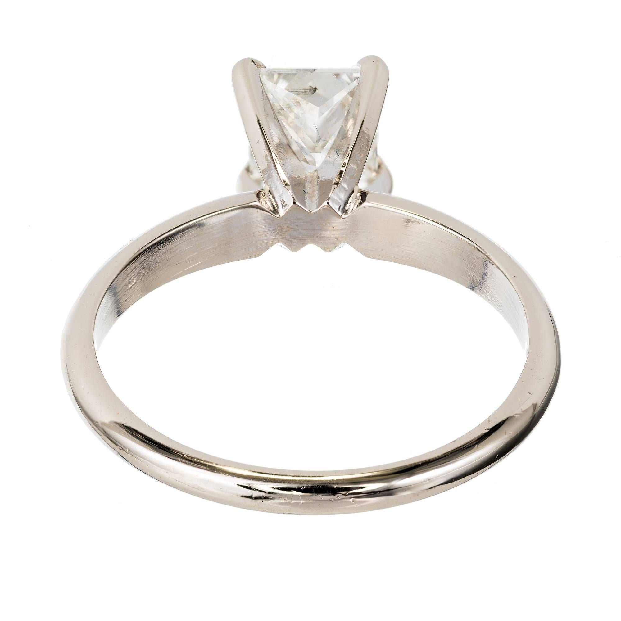 EGL Certified .94 Carat Princess Cut Diamond Solitaire Gold Engagement Ring For Sale 1